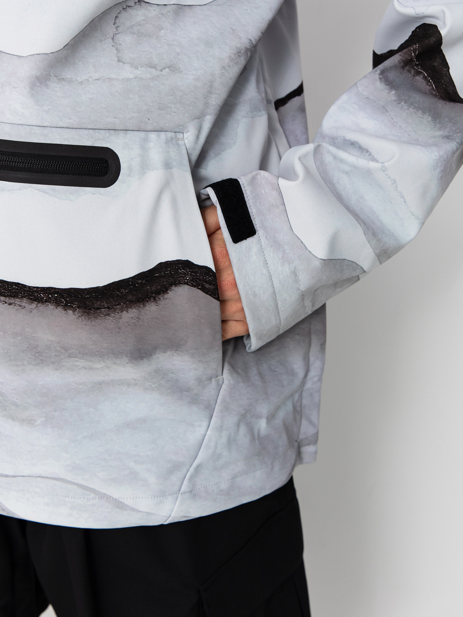 Чоловіча Термосвітшот 686 Waterproof HD (smoke mountain print)