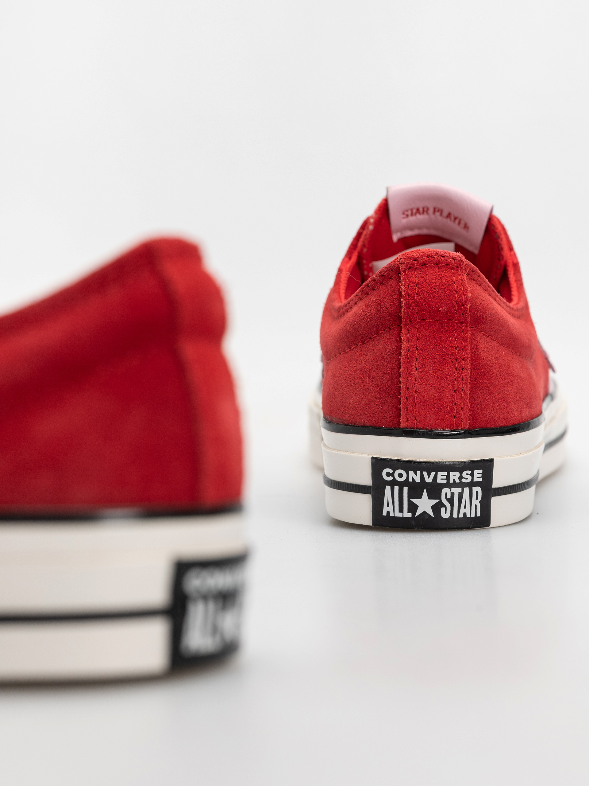 Взуття Converse Star Player 76 Ox (red/new found bloom)