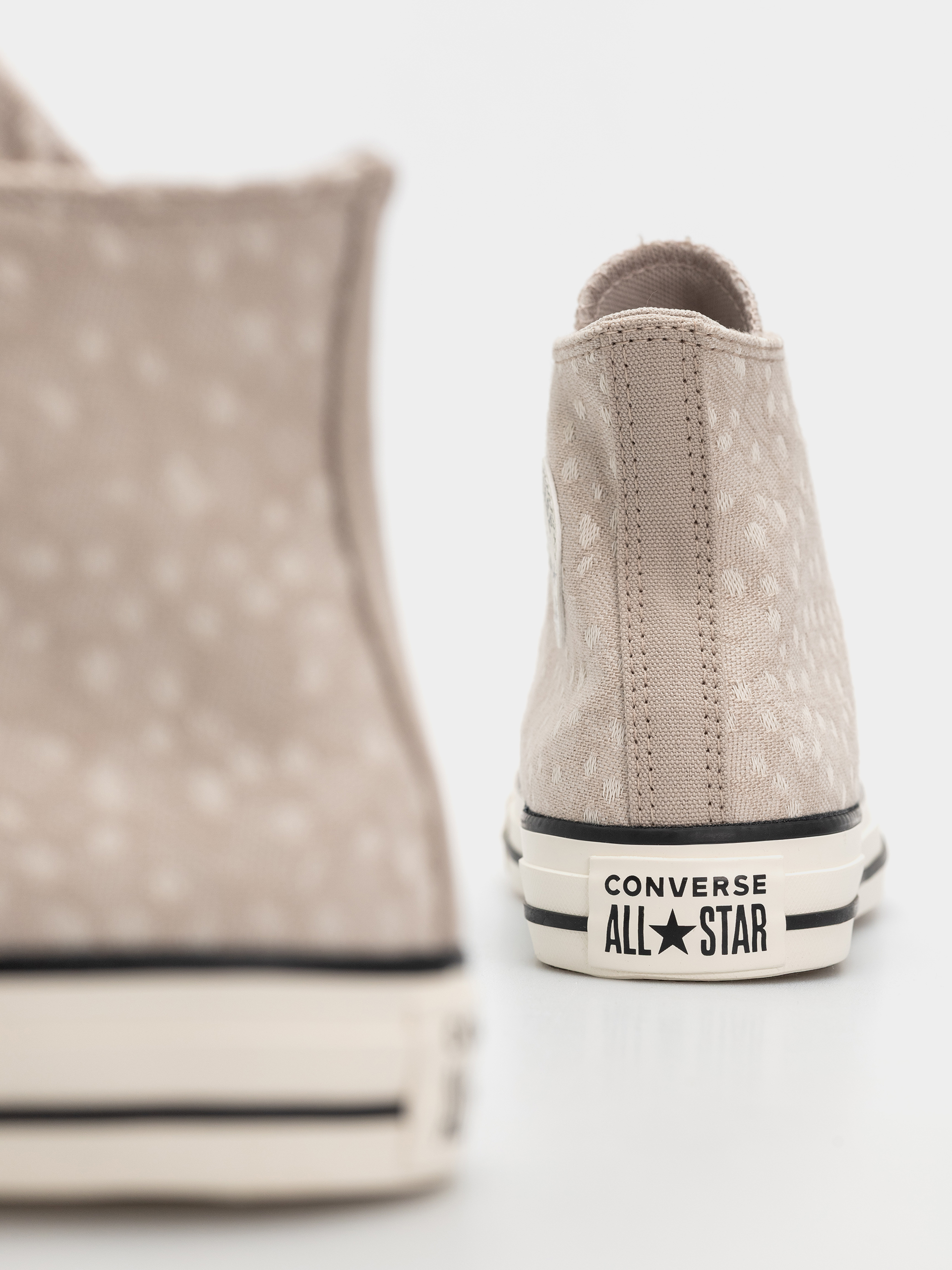 Кеди Converse Chuck Taylor All Star Hi (papyrus/egret/black)