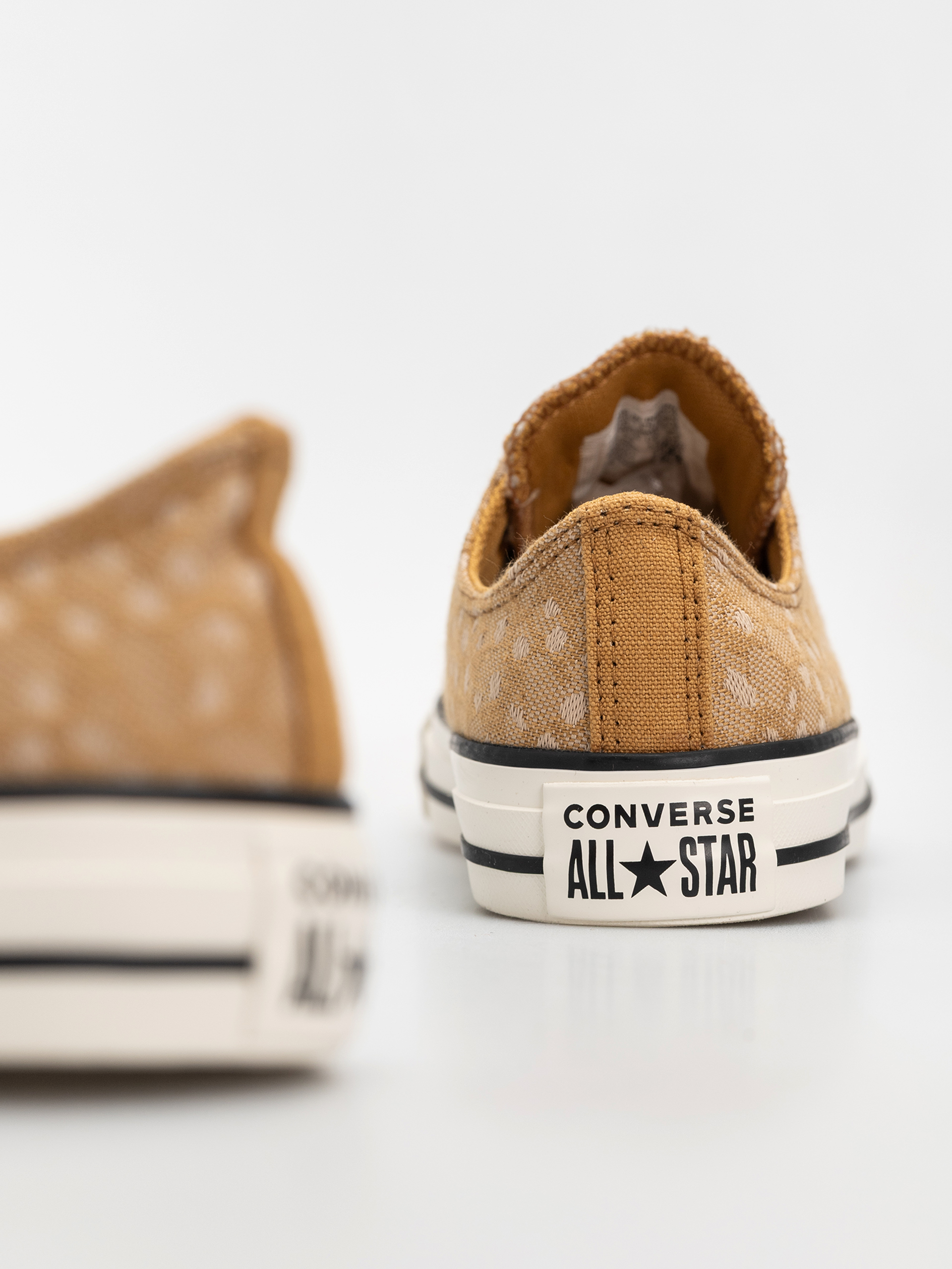 Кеди Converse Chuck Taylor All Star Ox (honey stick/egret/hay day)