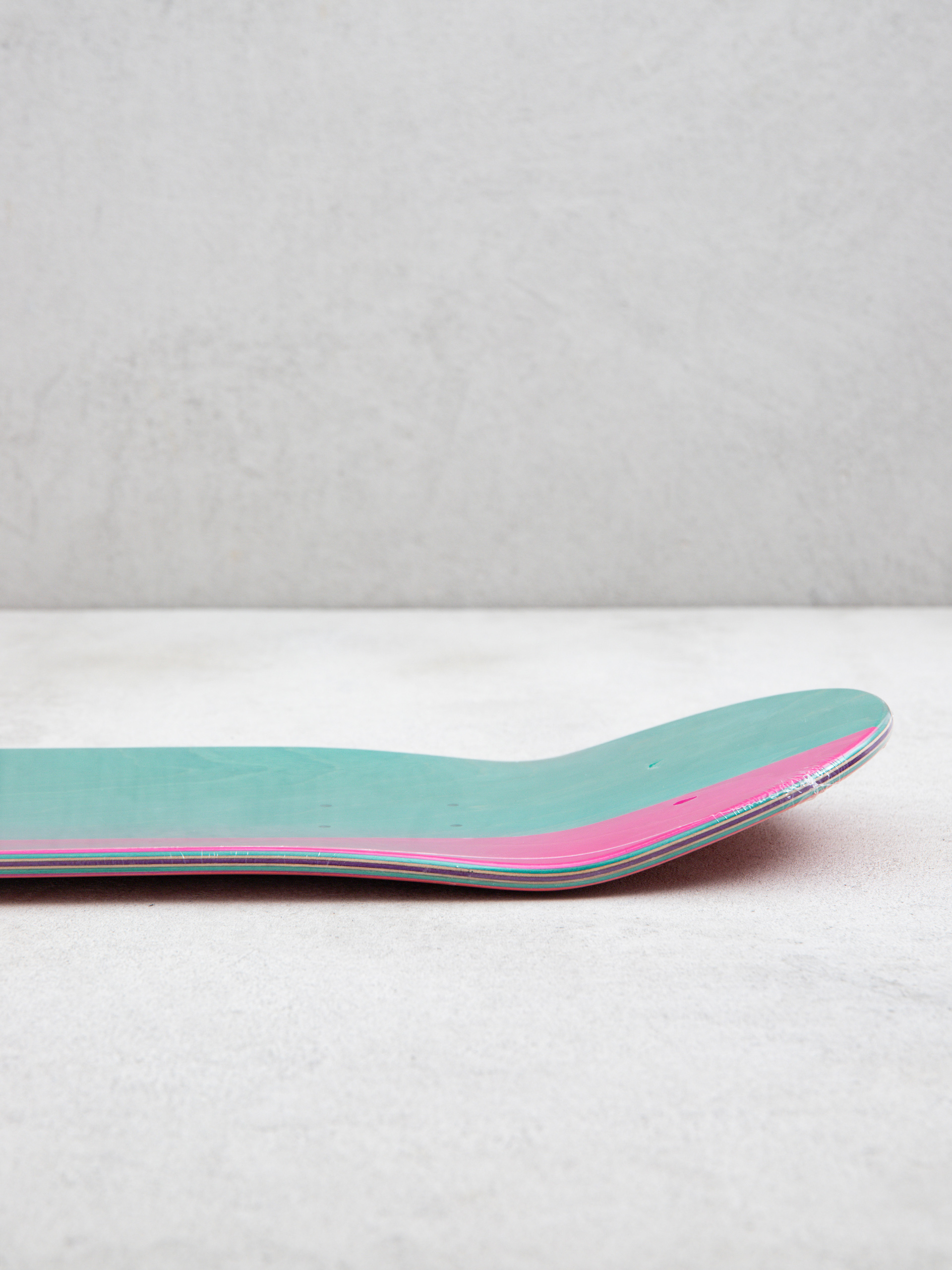 Декa Jacuzzi Dolphin Logo (salmon)