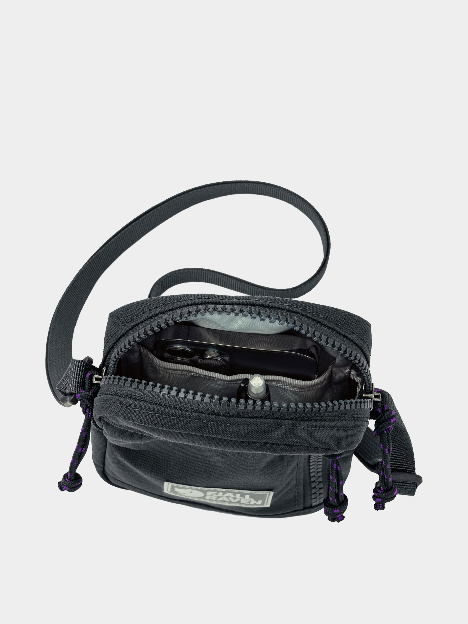Сумка Fjallraven Vardag Pocket Small (coal black)