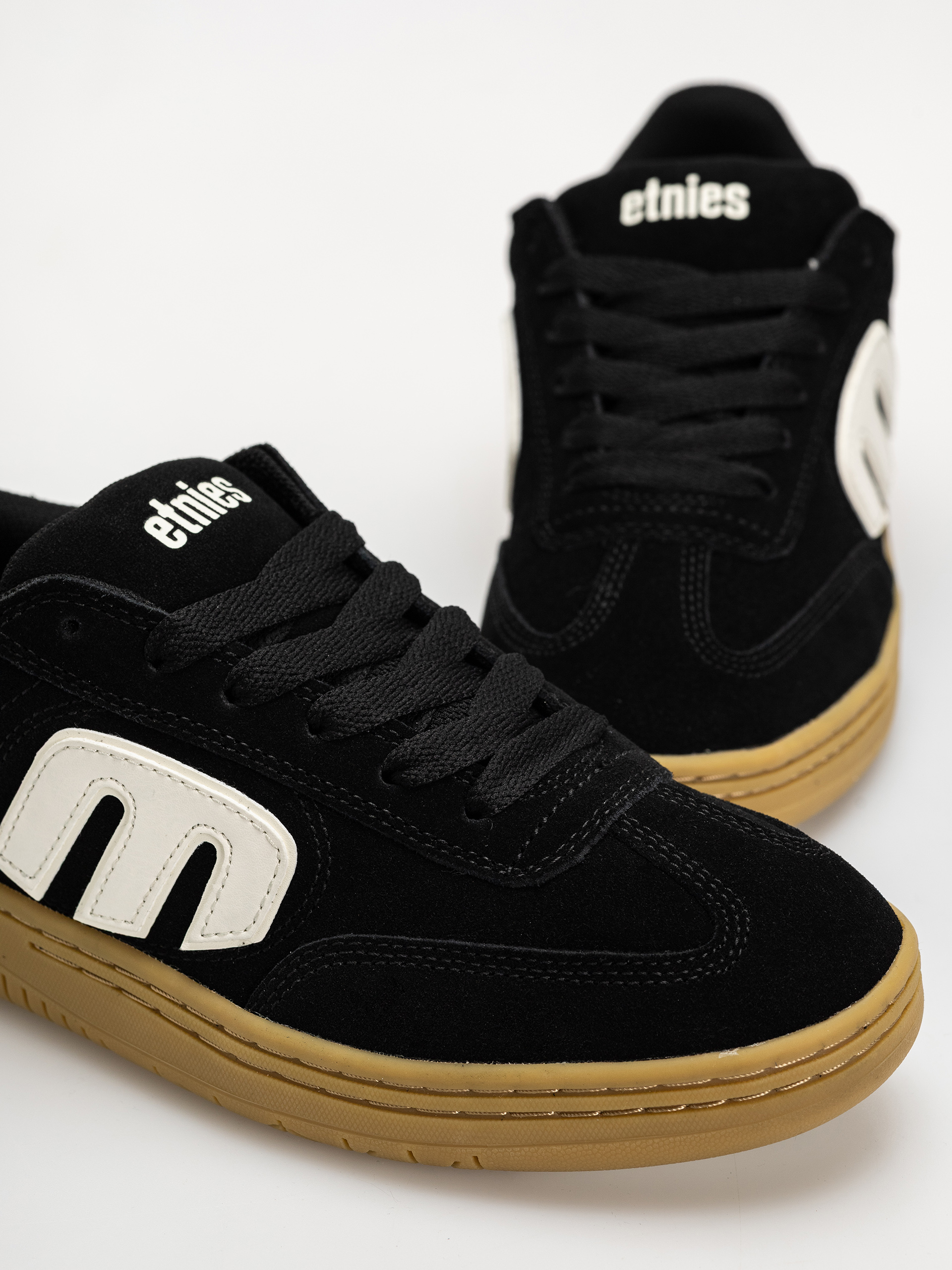 Взуття Etnies Locut (black/gum/white)