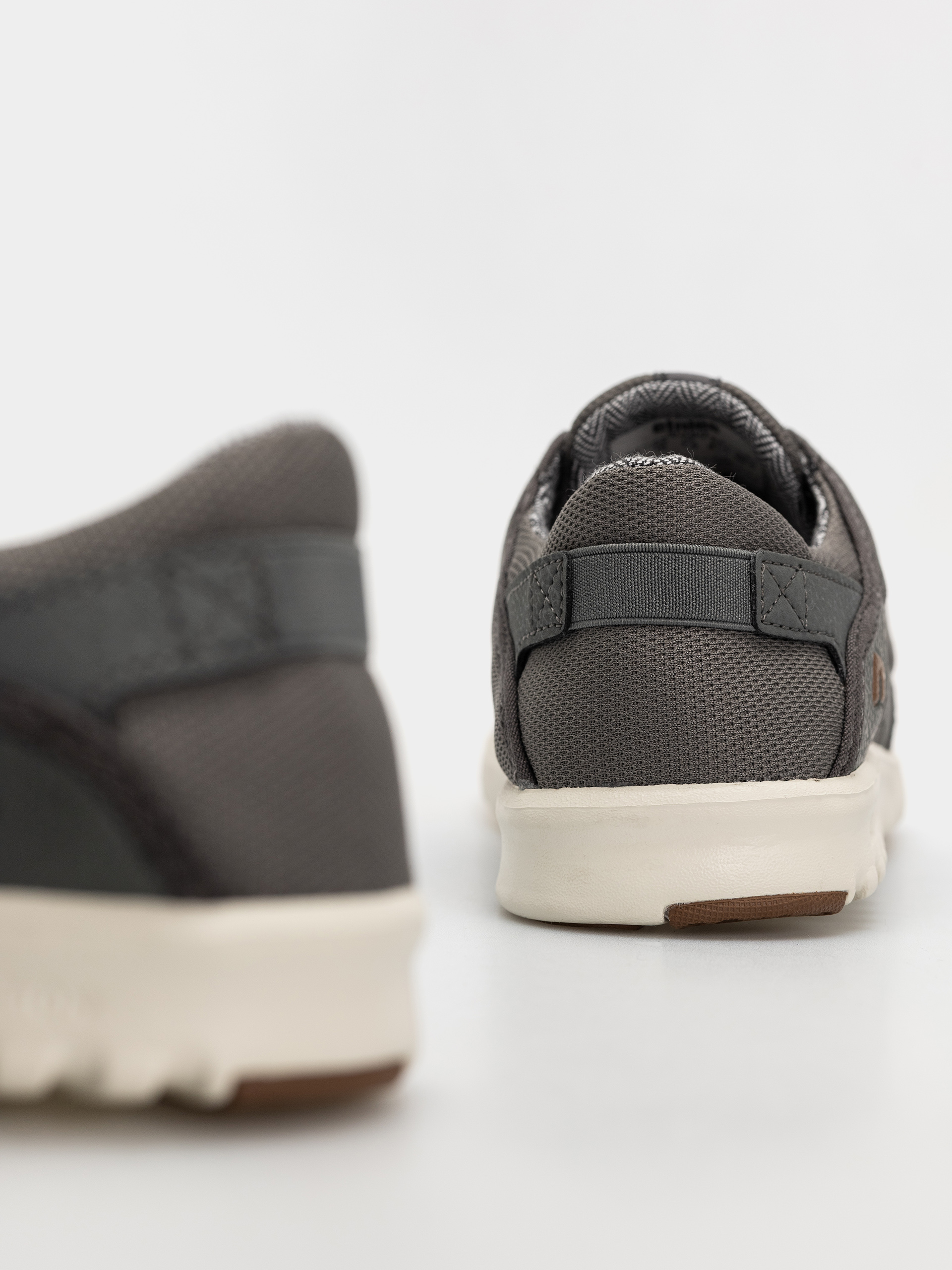 Взуття Etnies Scout (grey/grey/gold)