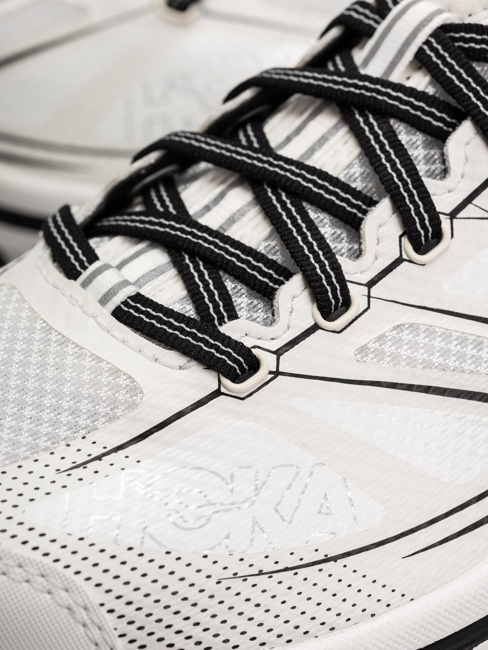 Взуття Hoka Mafate Speed 2 (white/cobalt blue)