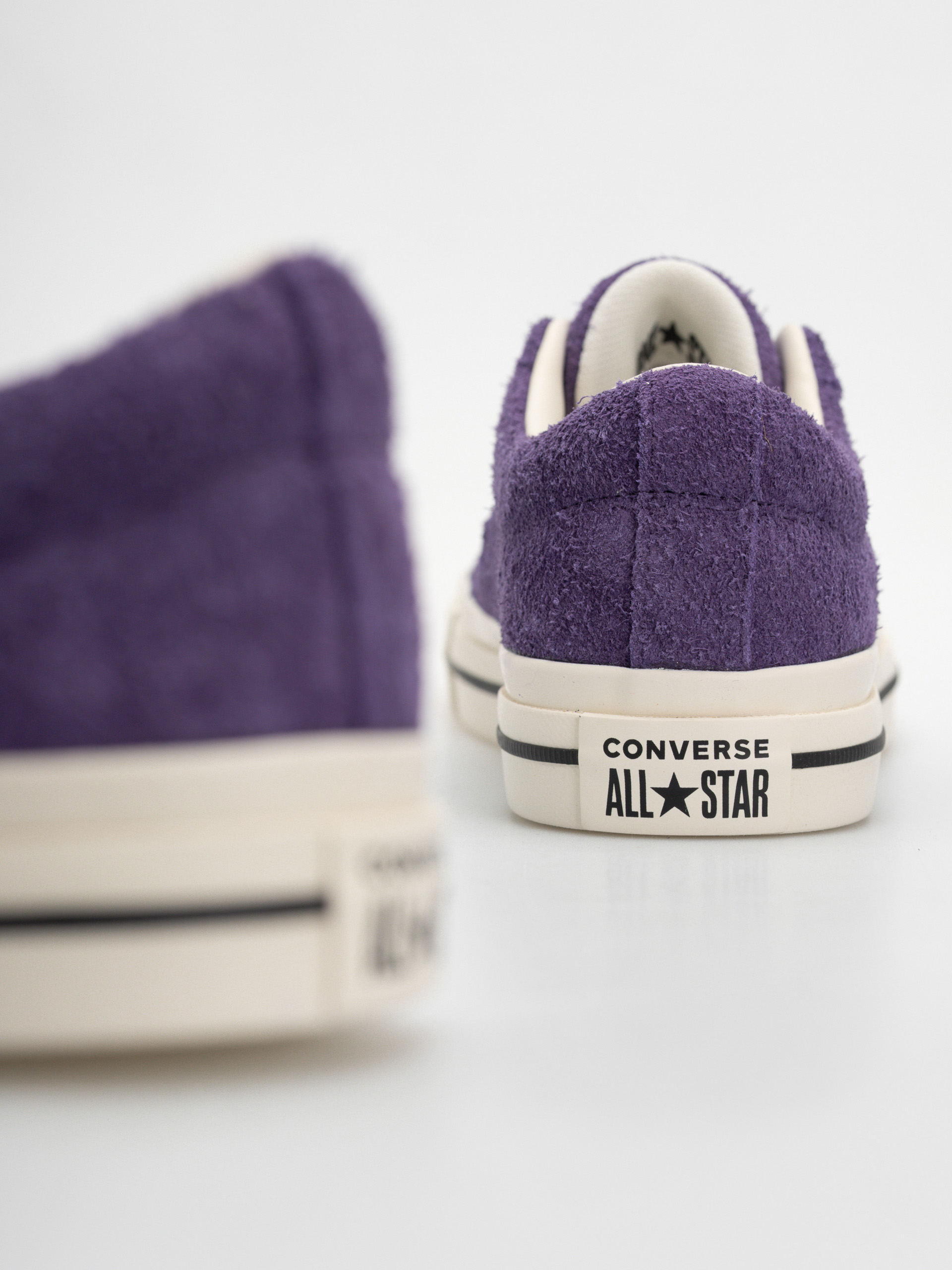 Кеди Converse One Star 95 Ox (blackberry jam/black)