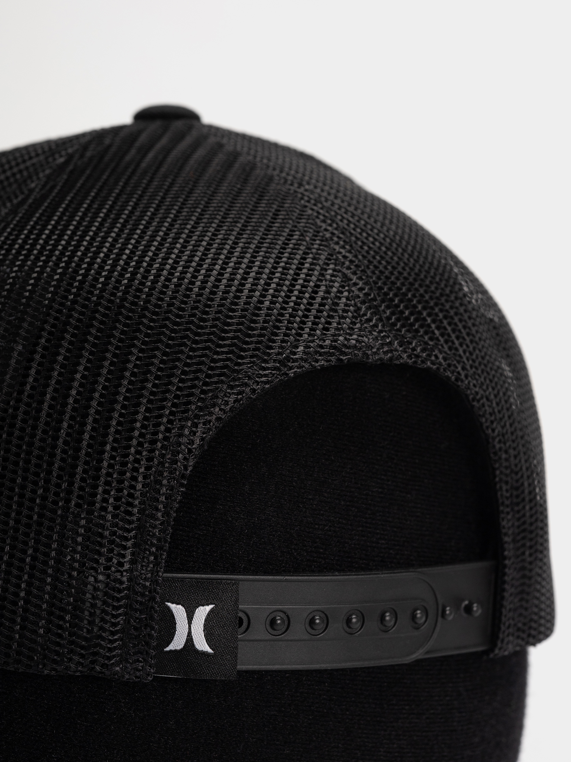 Кепка Hurley Wave Haven Trucker (black)