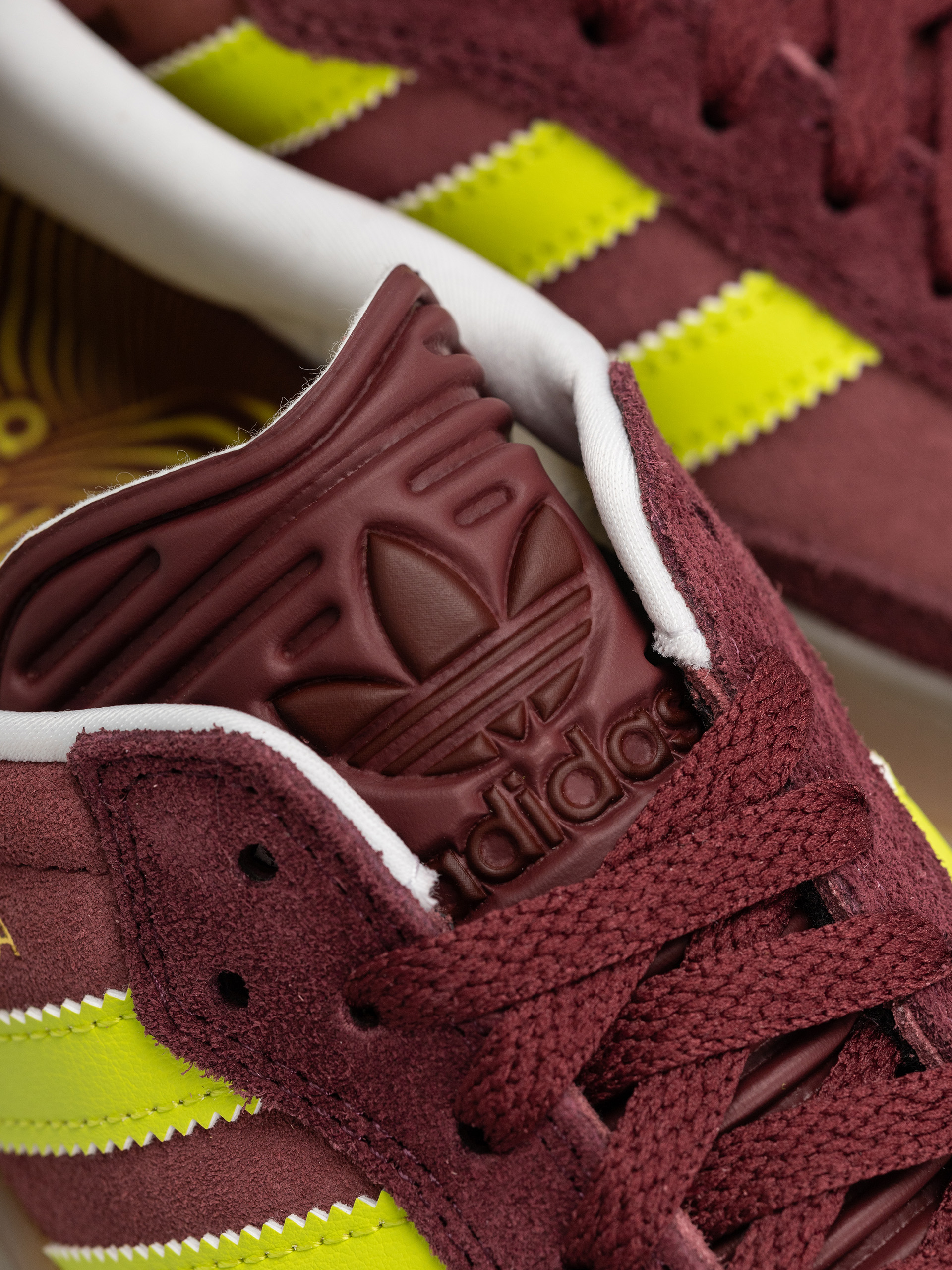 Взуття adidas Puig Samba (maroon/sesoye/shared)