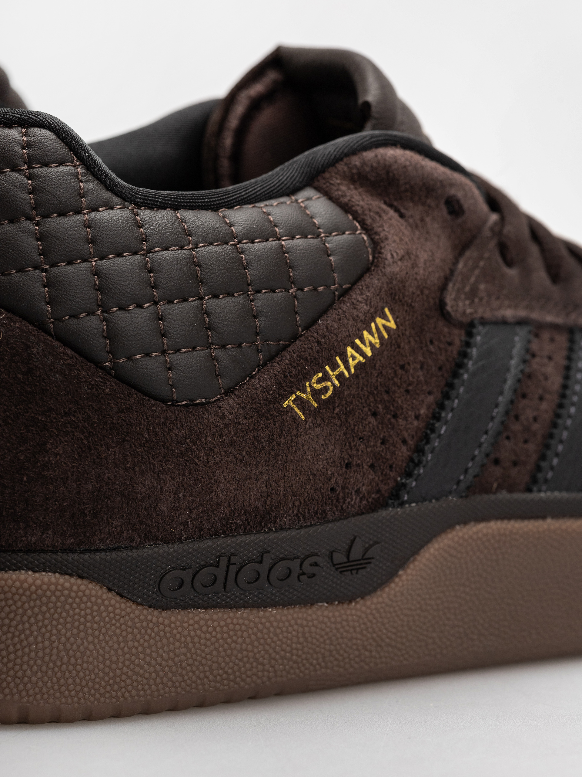 Взуття adidas Tyshawn (carbon/carbon)