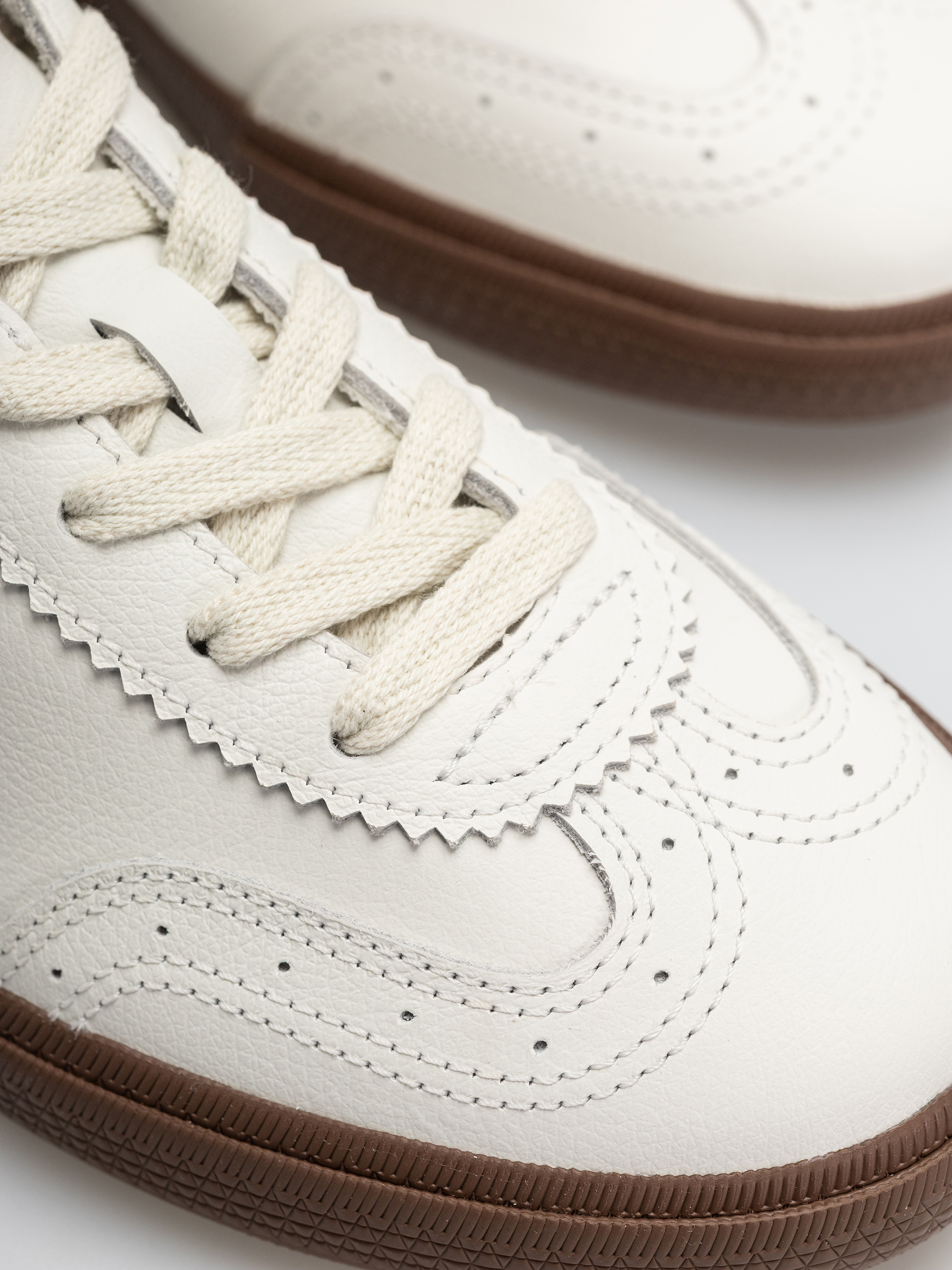 Взуття Veja Volley Wmn (white platine bark)