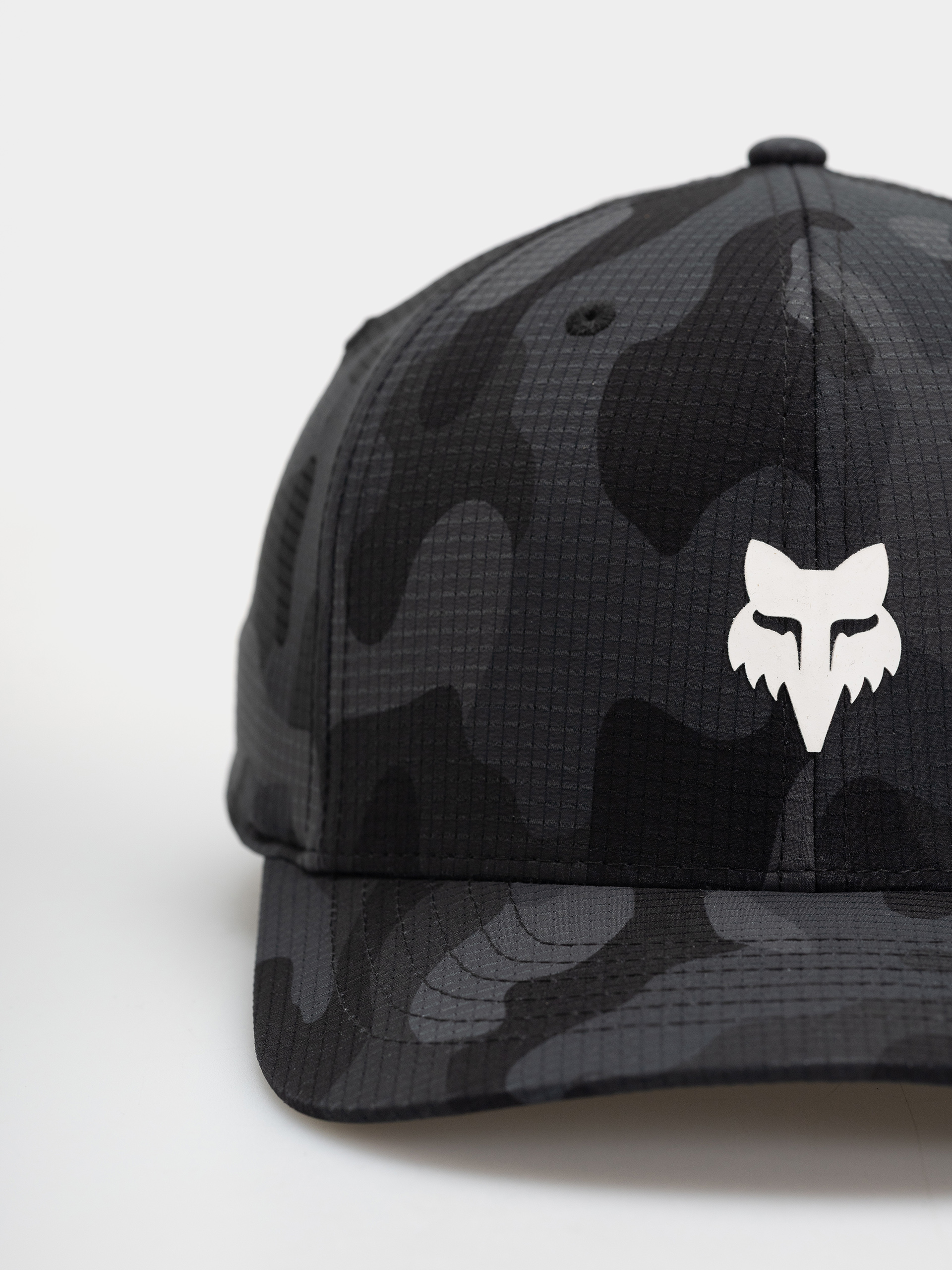 Кепка Fox Head Camo Tech Flexfit (black camo)