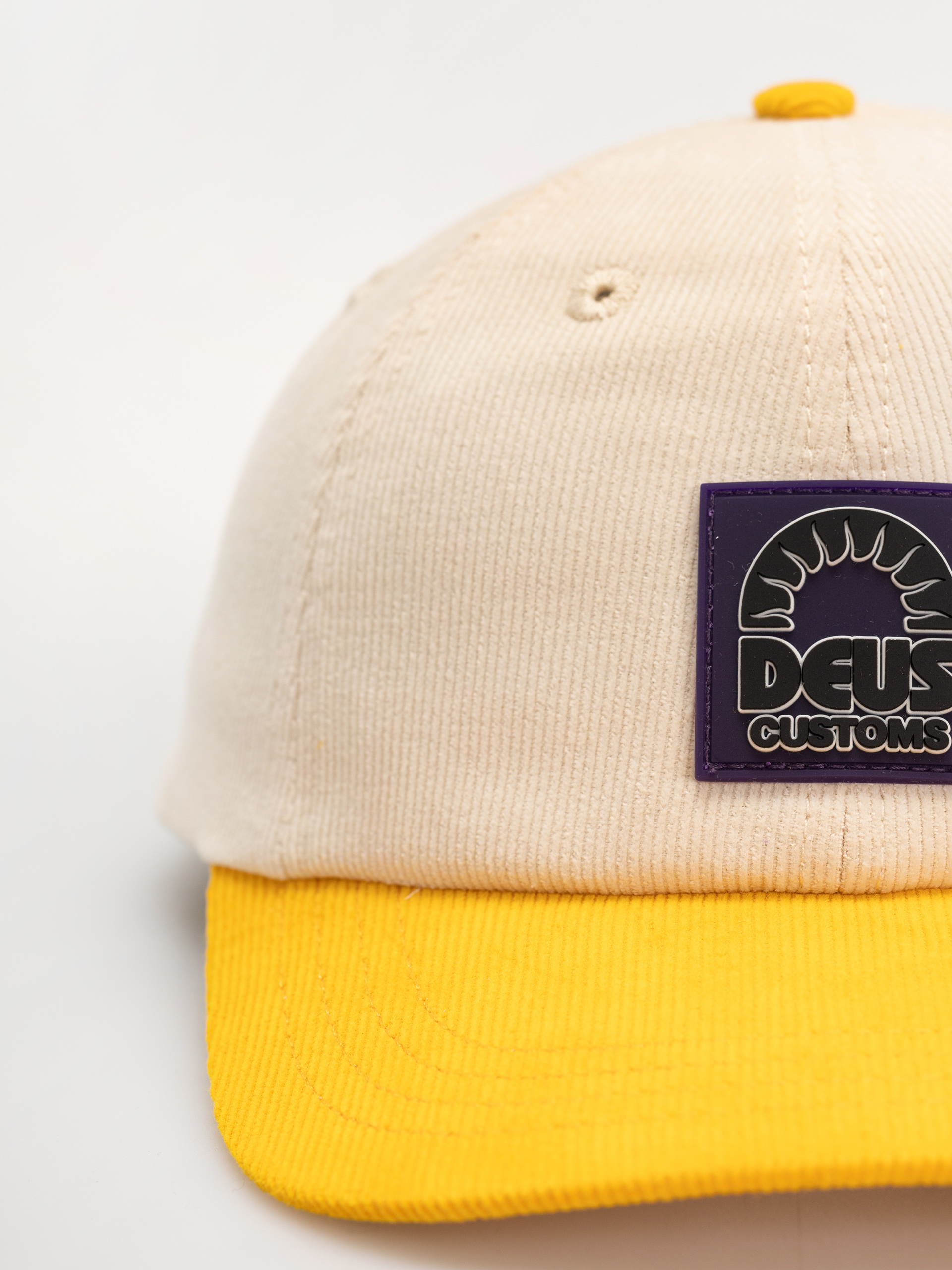 Кепка Deus Ex Machina Melodies Cord (vintage white)