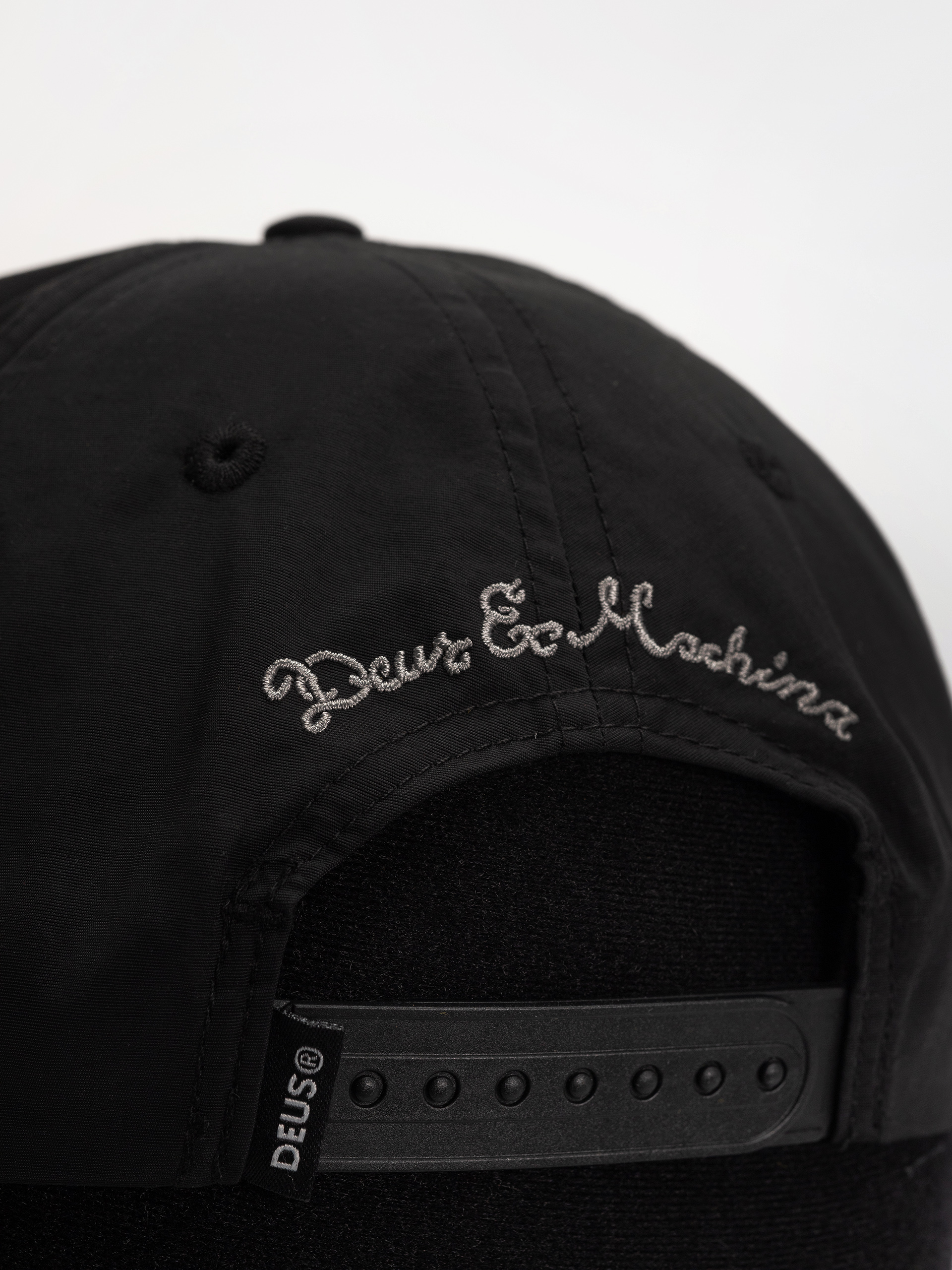 Кепка Deus Ex Machina Shield Nylon (black)