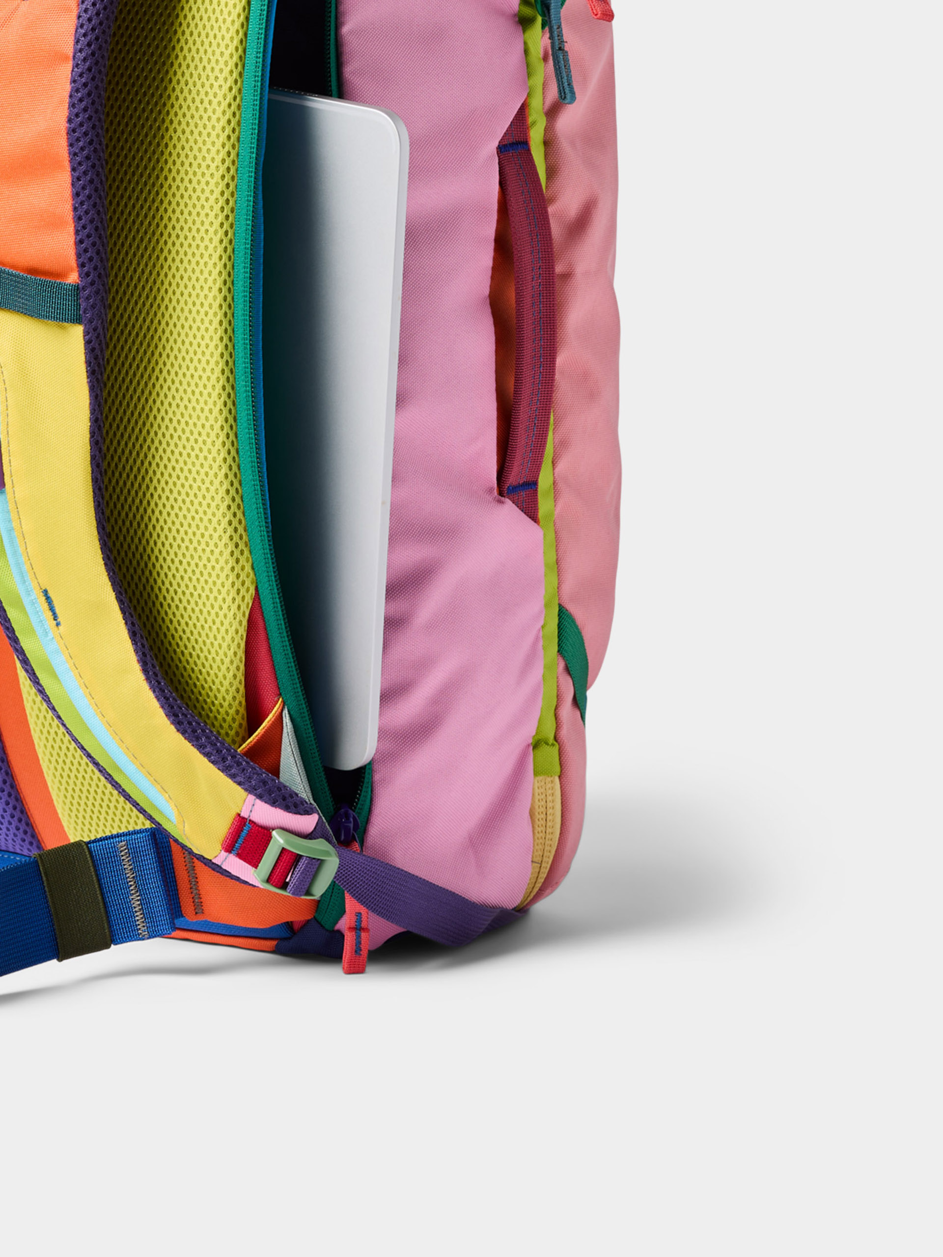 Рюкзак Cotopaxi Allpa 28L Travel Pack (del dia)