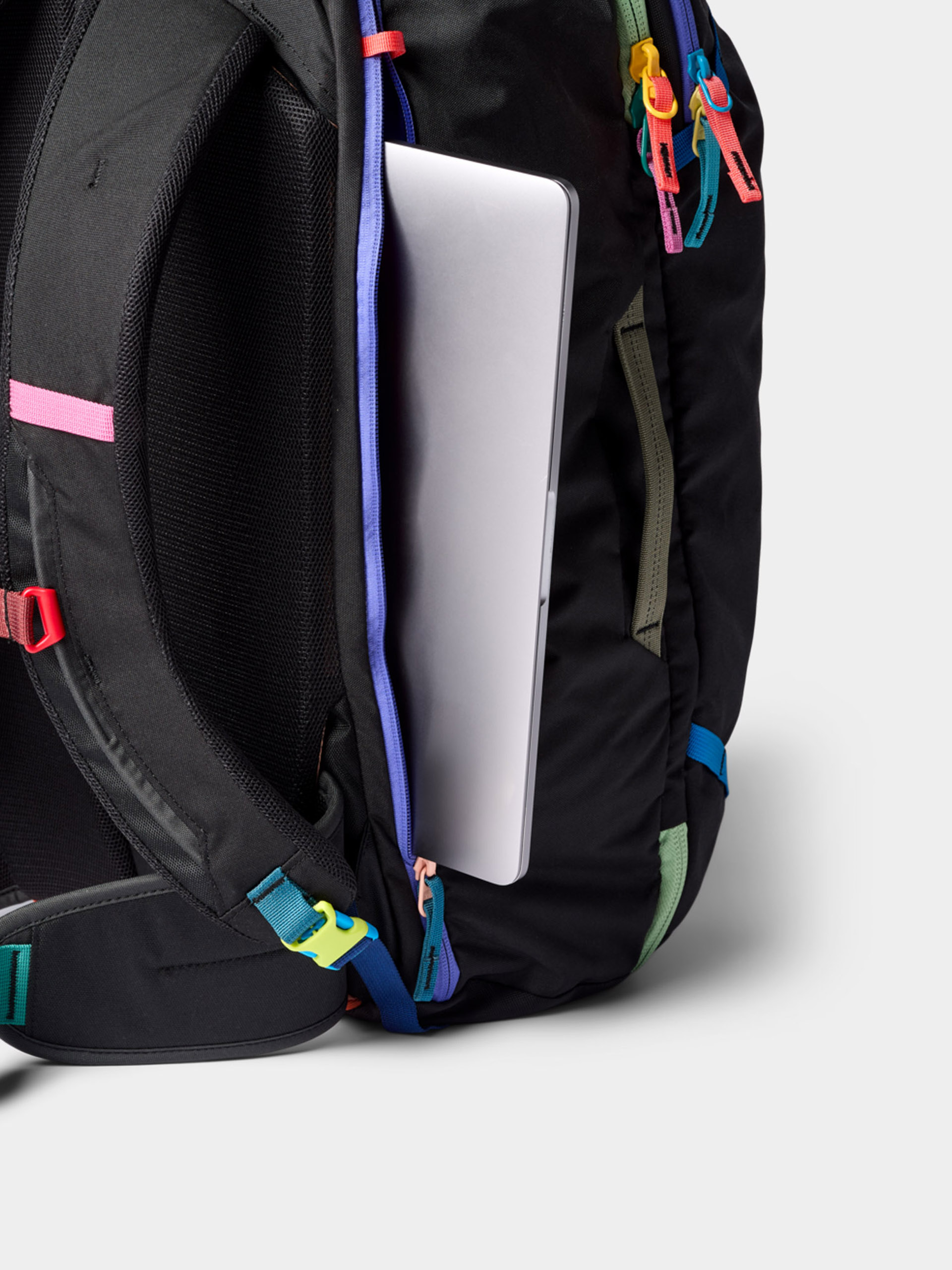 Рюкзак Cotopaxi Allpa 35L Travel Pack (del dia dark)