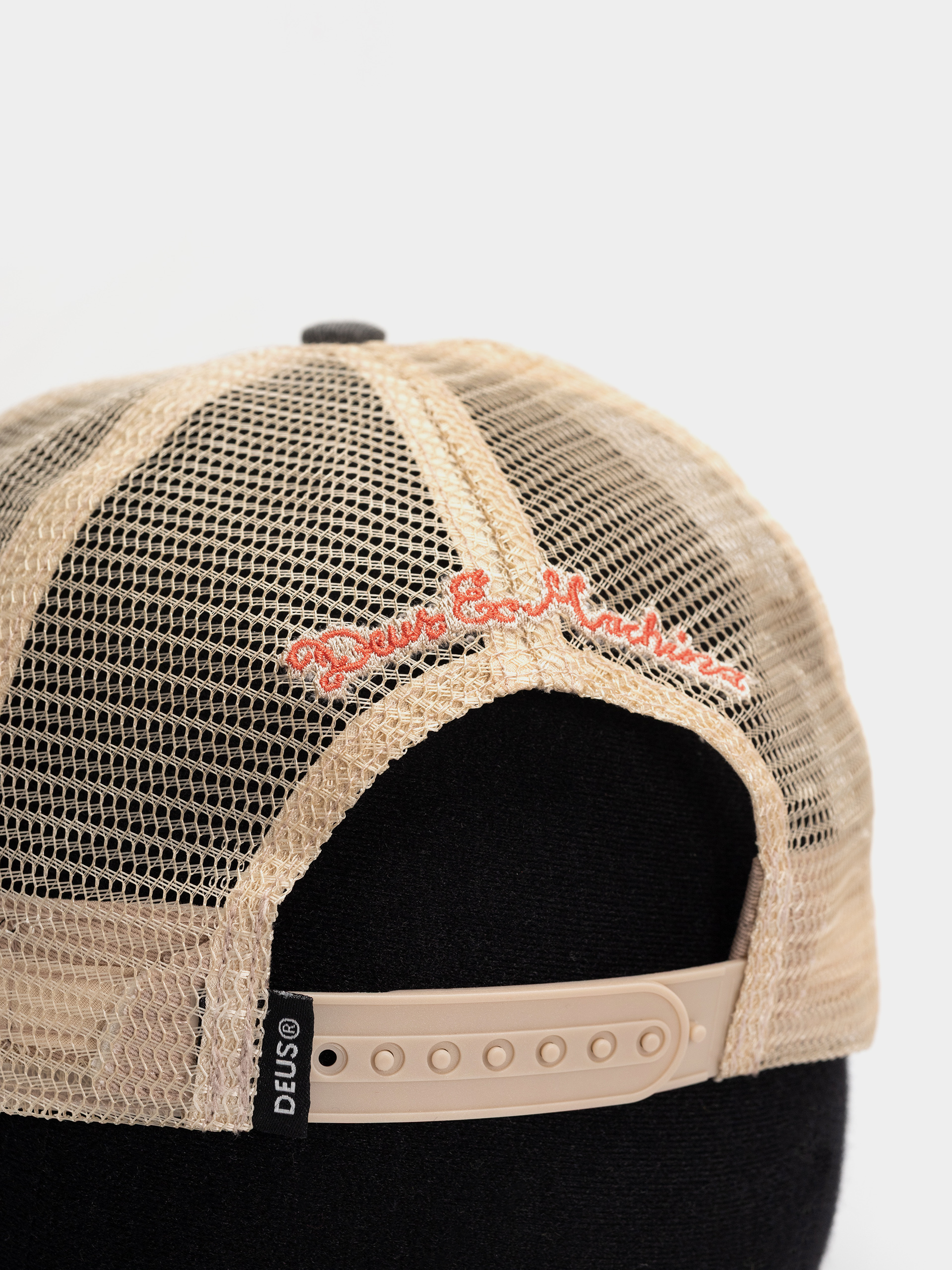 Кепка Deus Ex Machina Slapstick Trucker (black)