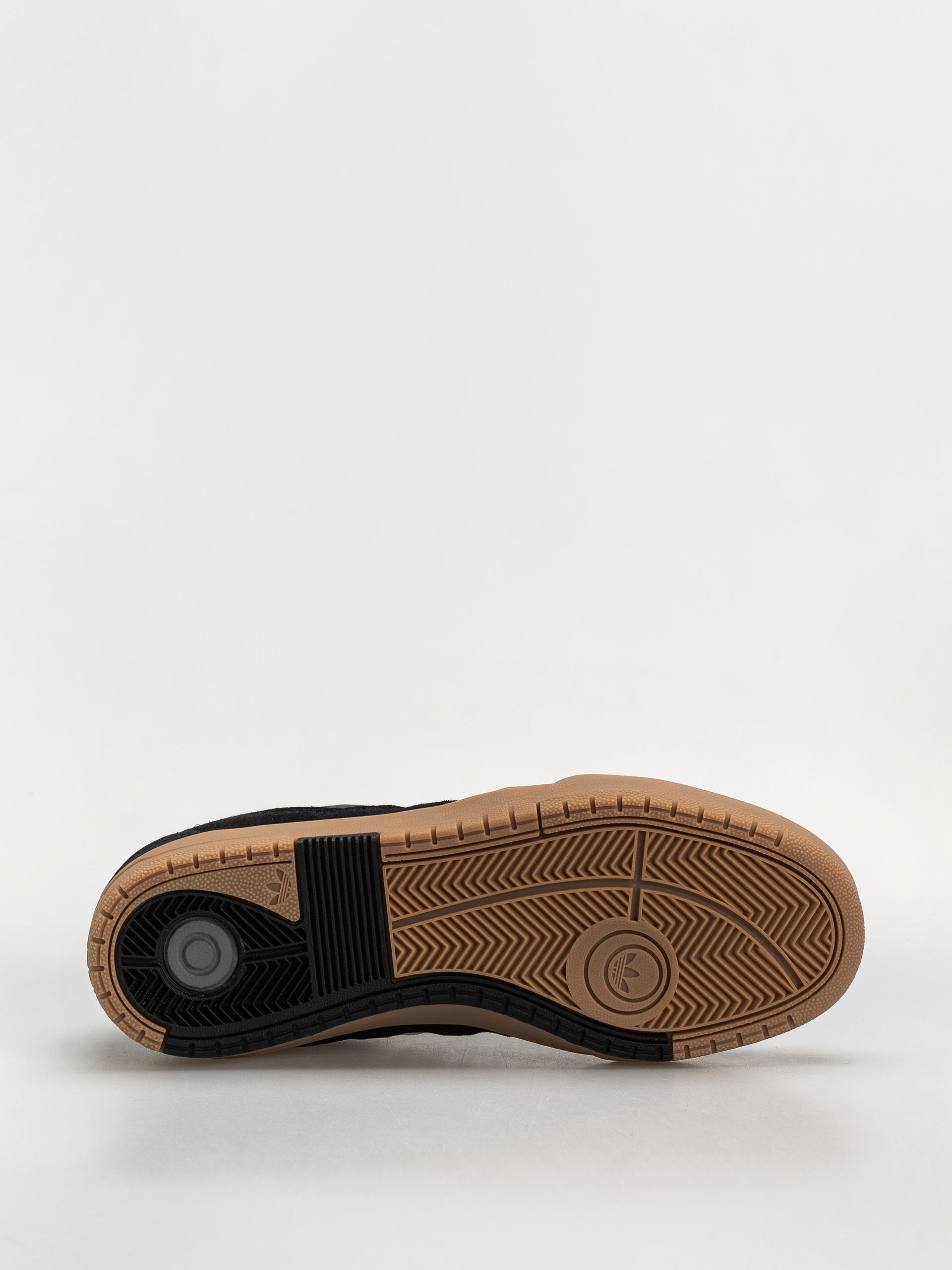 Взуття adidas Tyshawn II (cblack/ftwwht/gum4)