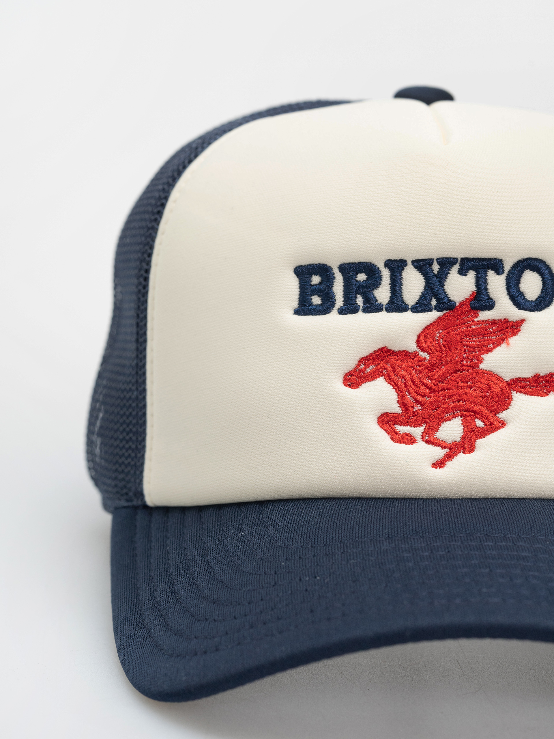 Кепка Brixton Pegasus C Np Mp Trucker Wmn (whitecap/navy)