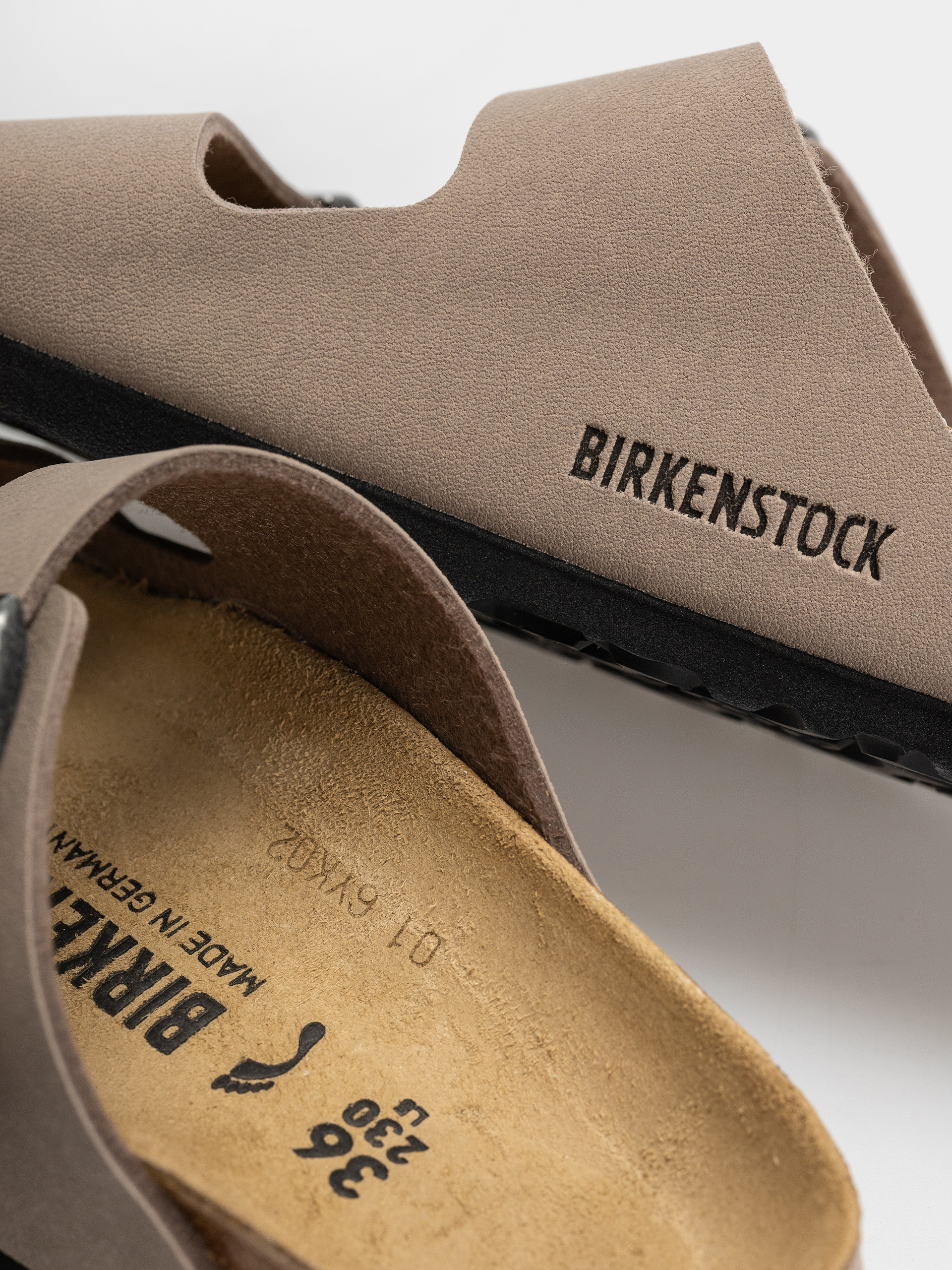 Шльопанці Birkenstock Arizona Birkibuc Narrow (gray taupe)