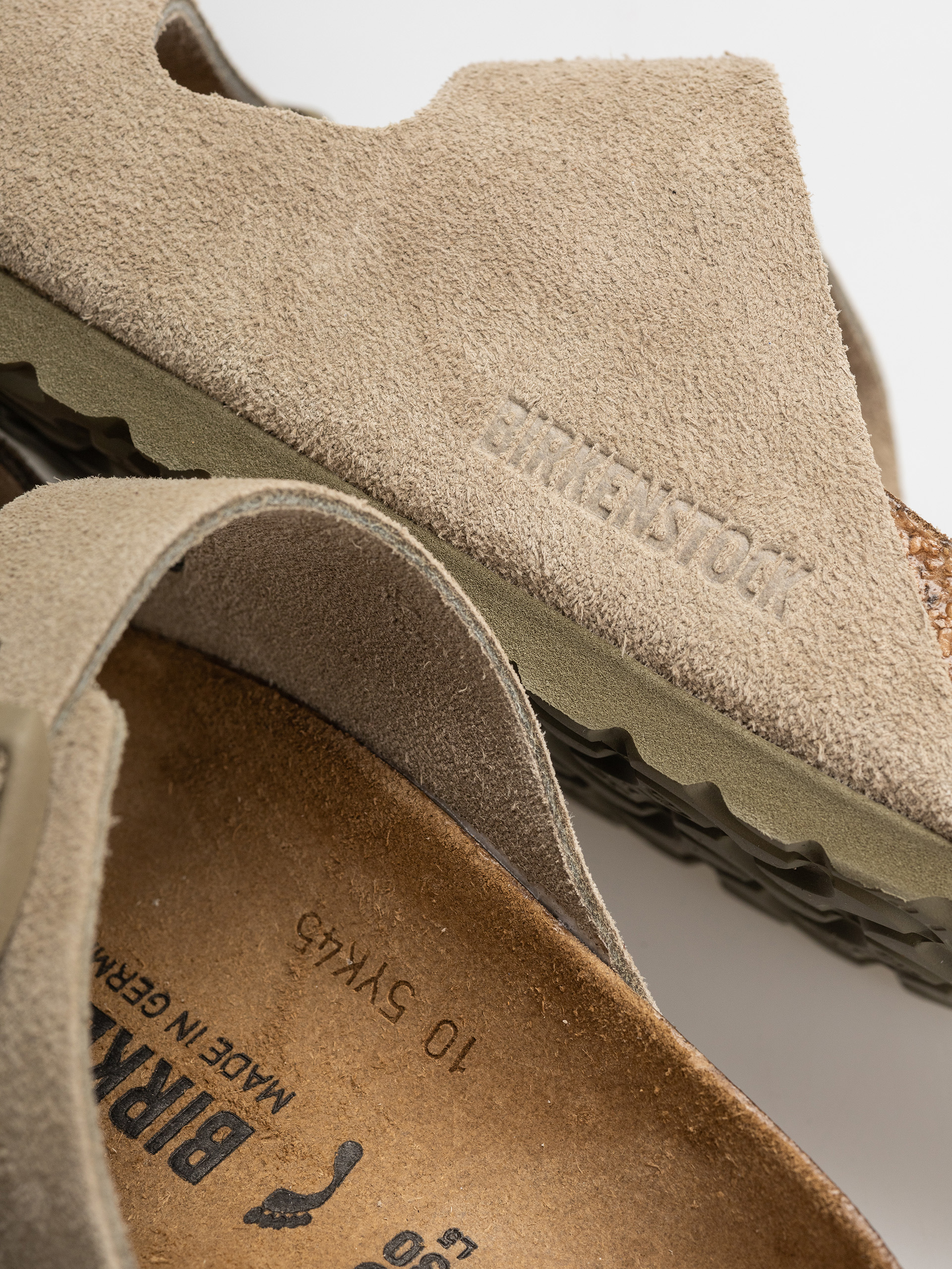 Шльопанці Birkenstock Arizona Suede Leather Narrow (faded khaki)