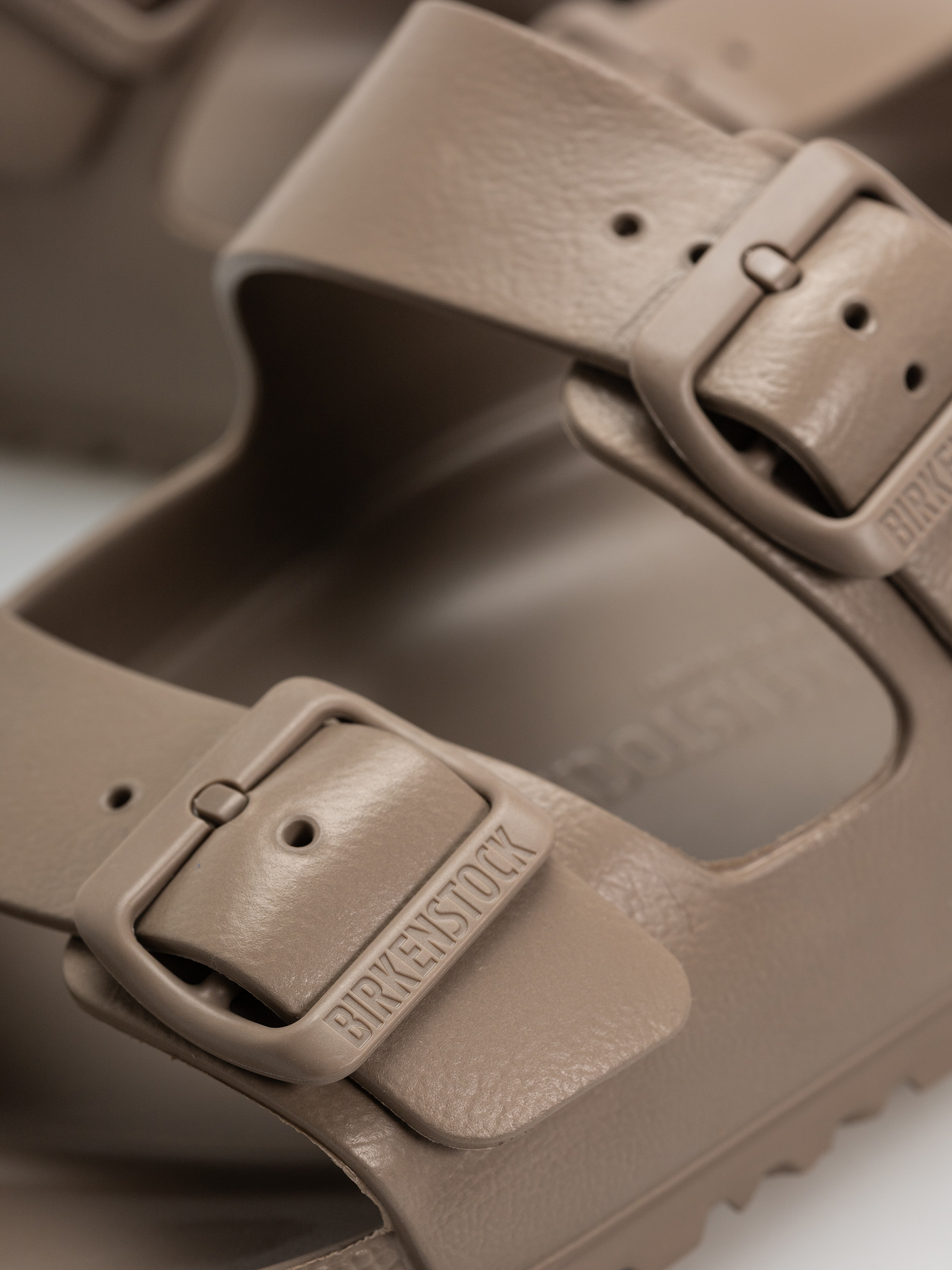 Шльопанці Birkenstock Arizona Essentials EVA Regular (gray taupe)