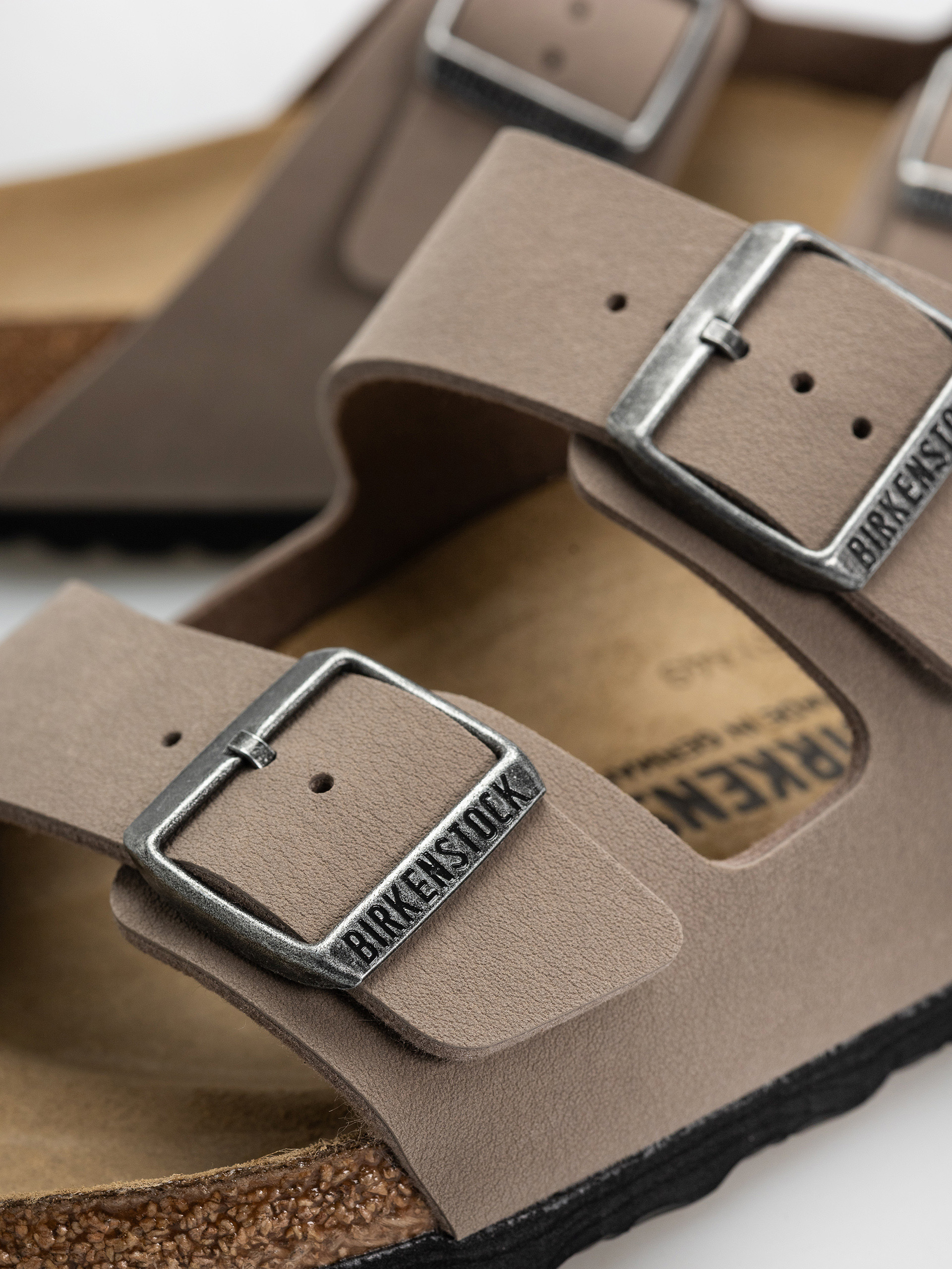 Шльопанці Birkenstock Arizona Birkibuc Regular (gray taupe)