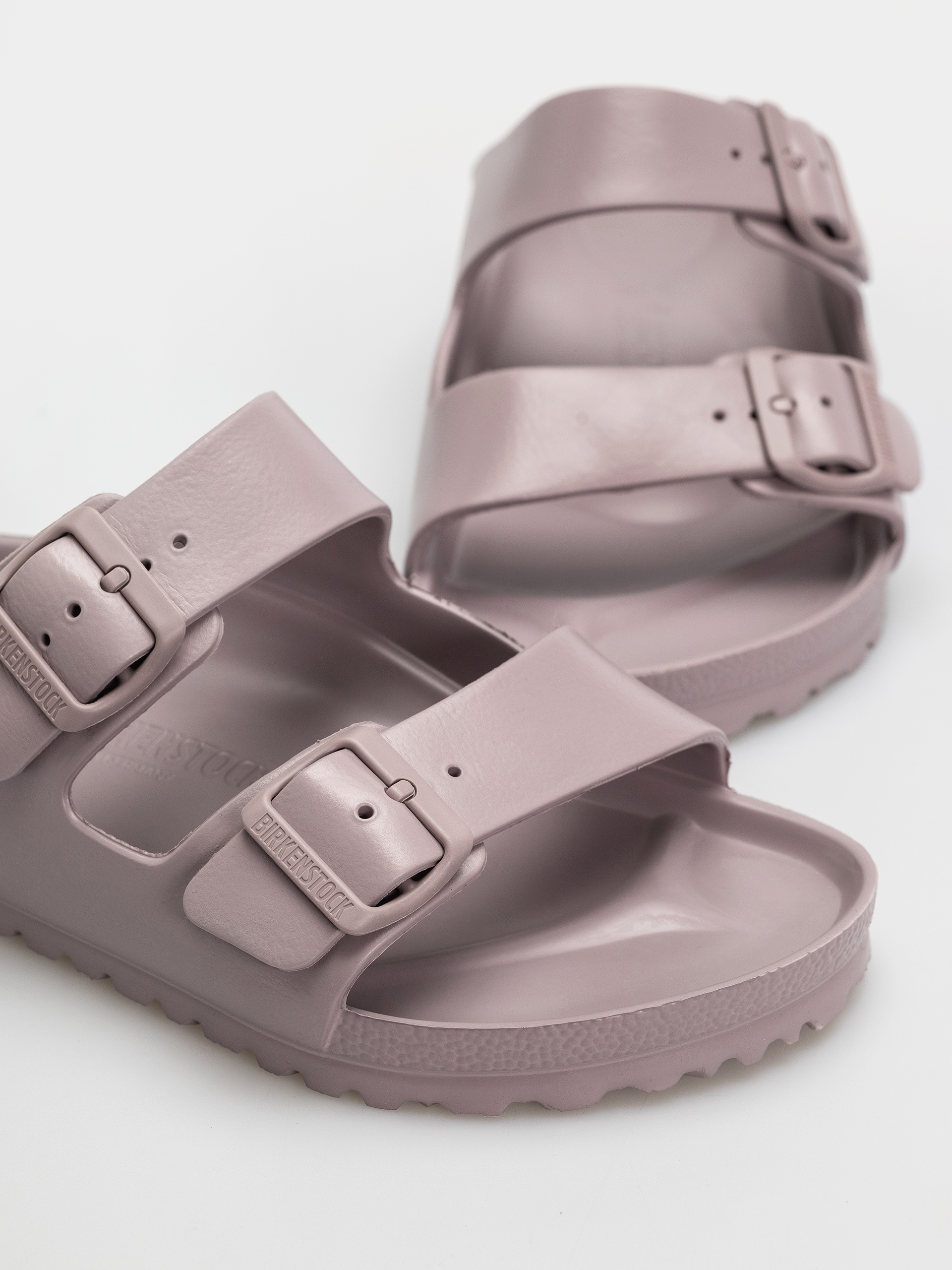 Шльопанці Birkenstock Arizona Essentials EVA Regular (faded purple)