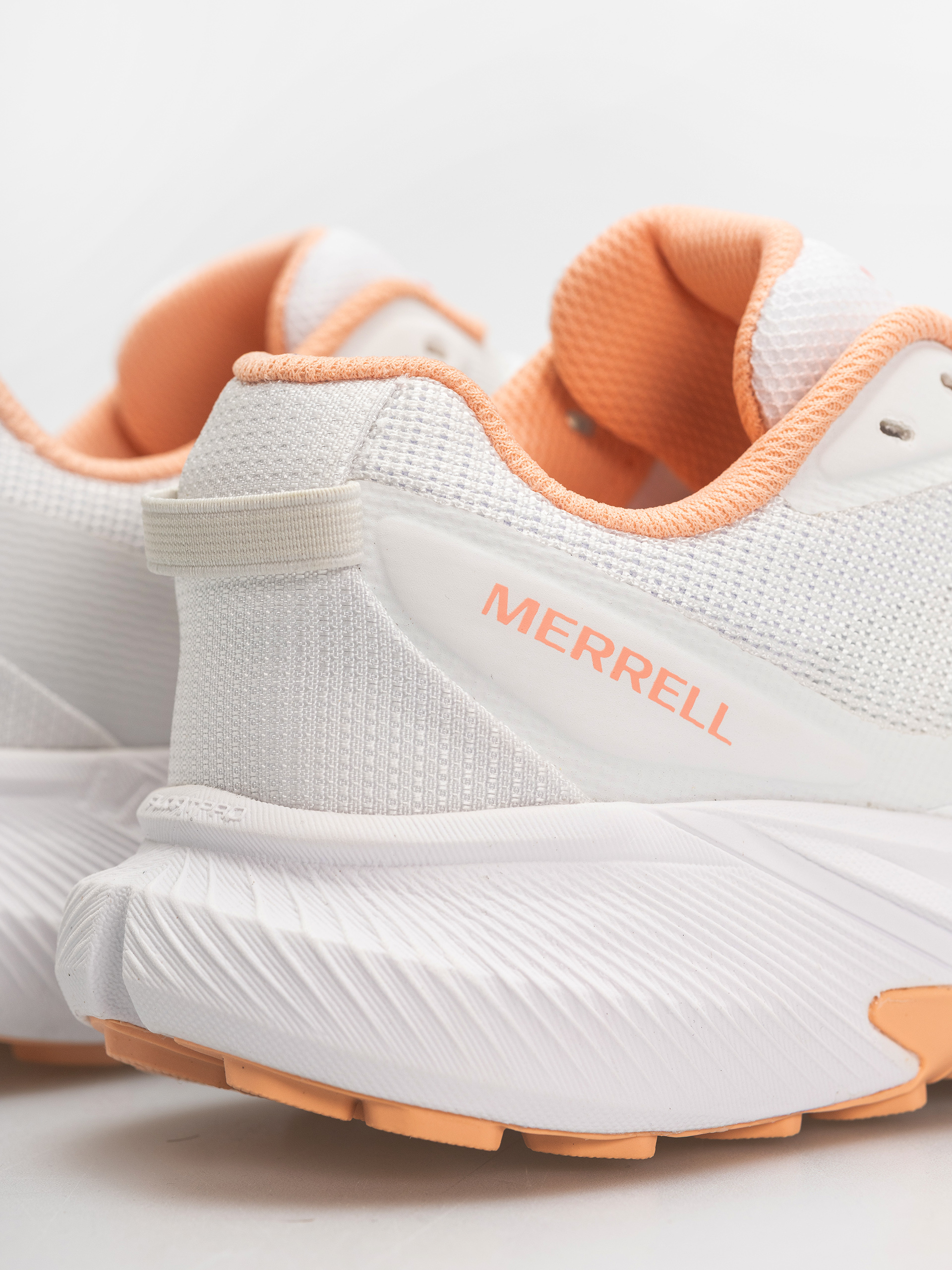 Взуття Merrell Agility Trail Wmn (white/peach)