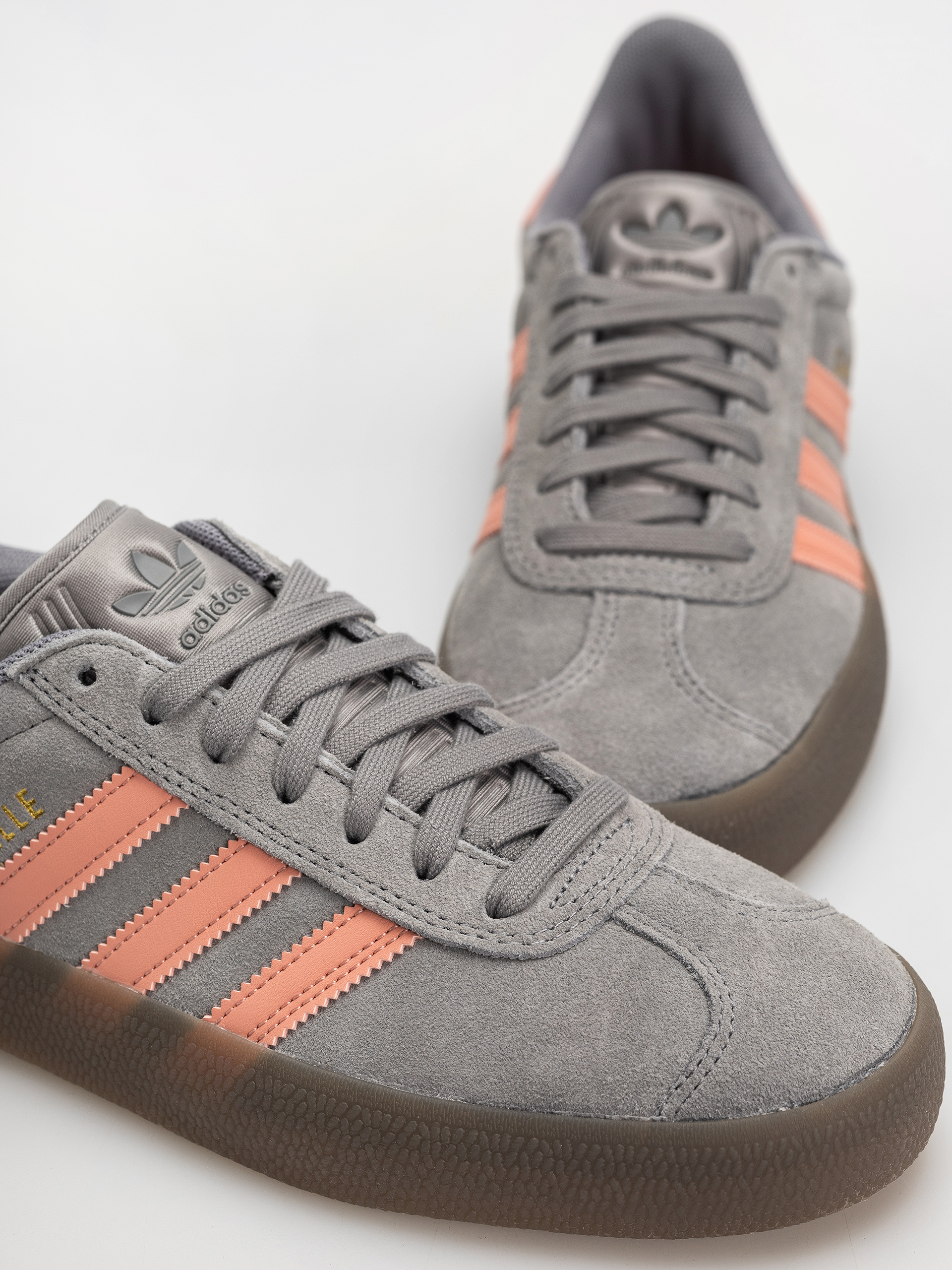 Взуття adidas Gazelle Adv (grethr/woncla/gum5)