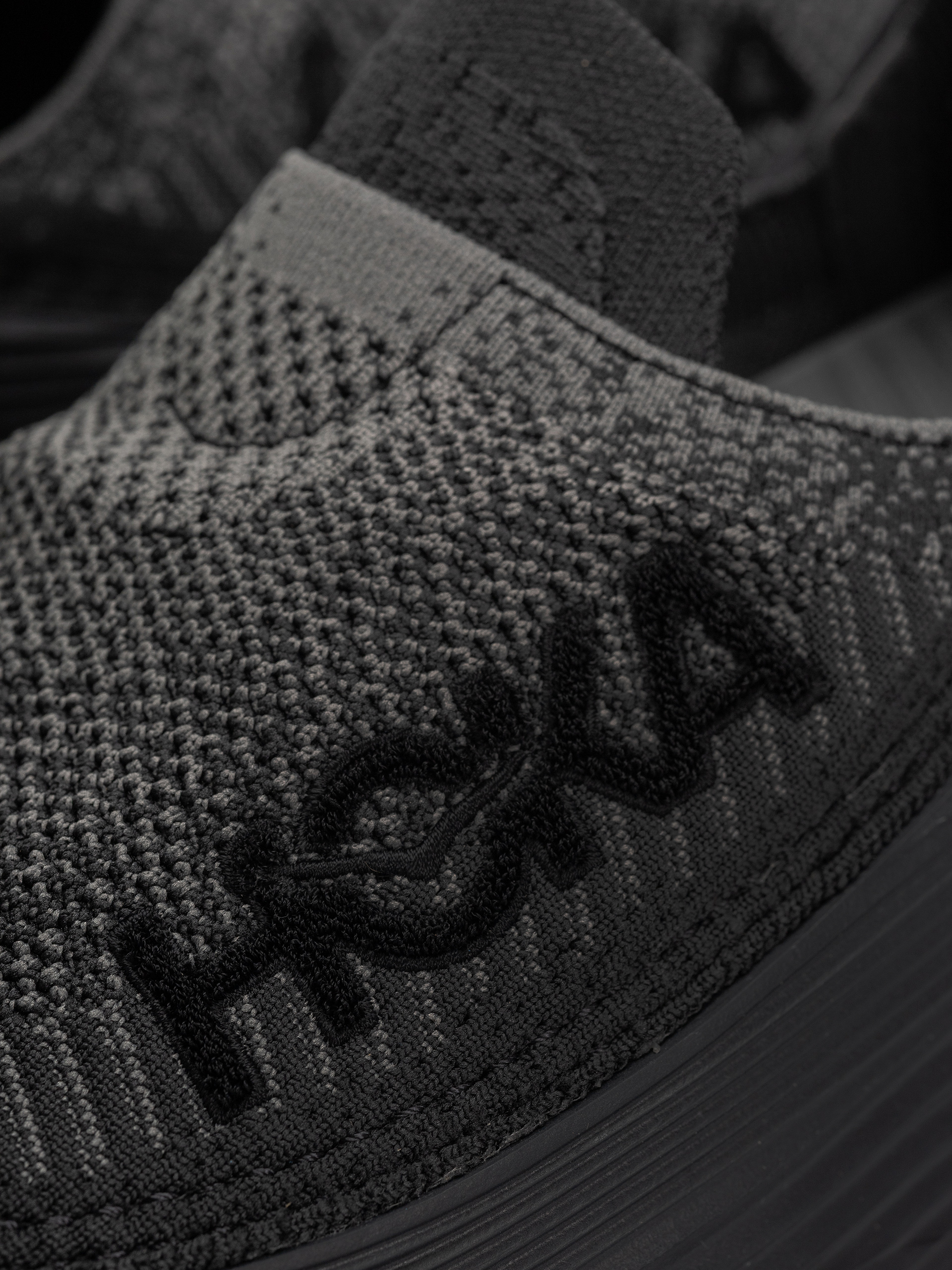 Взуття Hoka Restore TC (black/black)