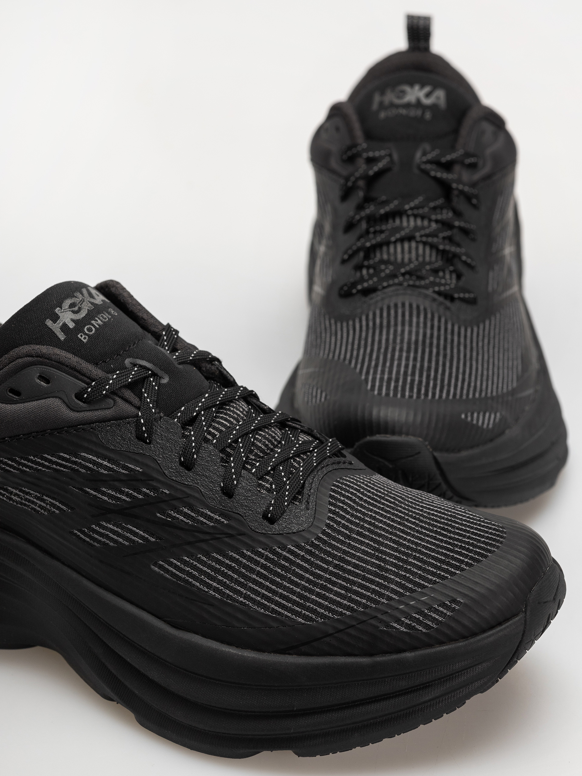 Взуття Hoka Bondi 8 TS Caged (black/black)