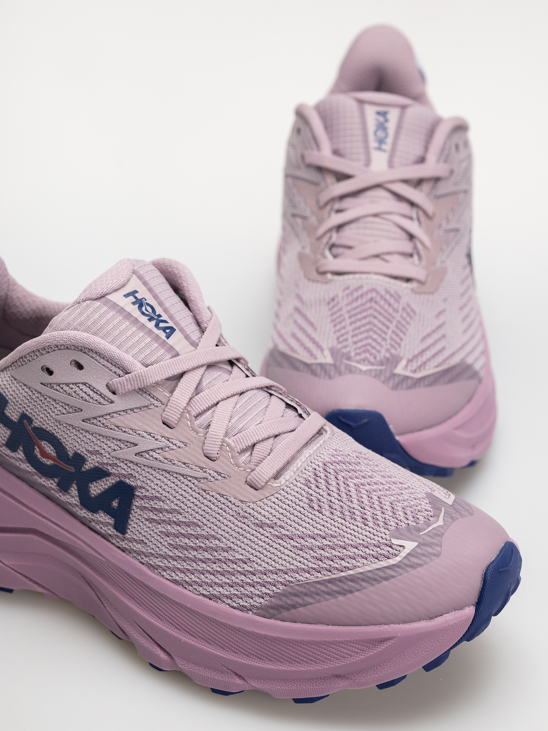 Взуття Hoka Challenger 8 GTX Wmn (fragrant lilac/berry mauve)