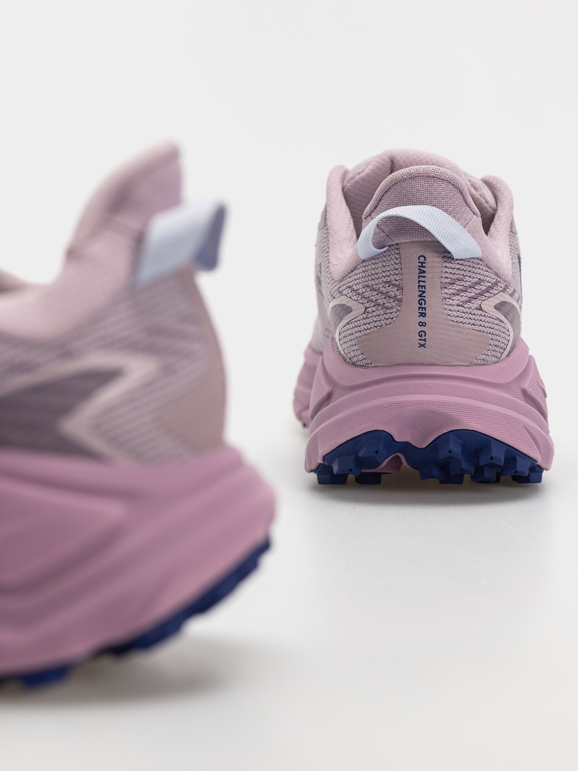 Взуття Hoka Challenger 8 GTX Wmn (fragrant lilac/berry mauve)