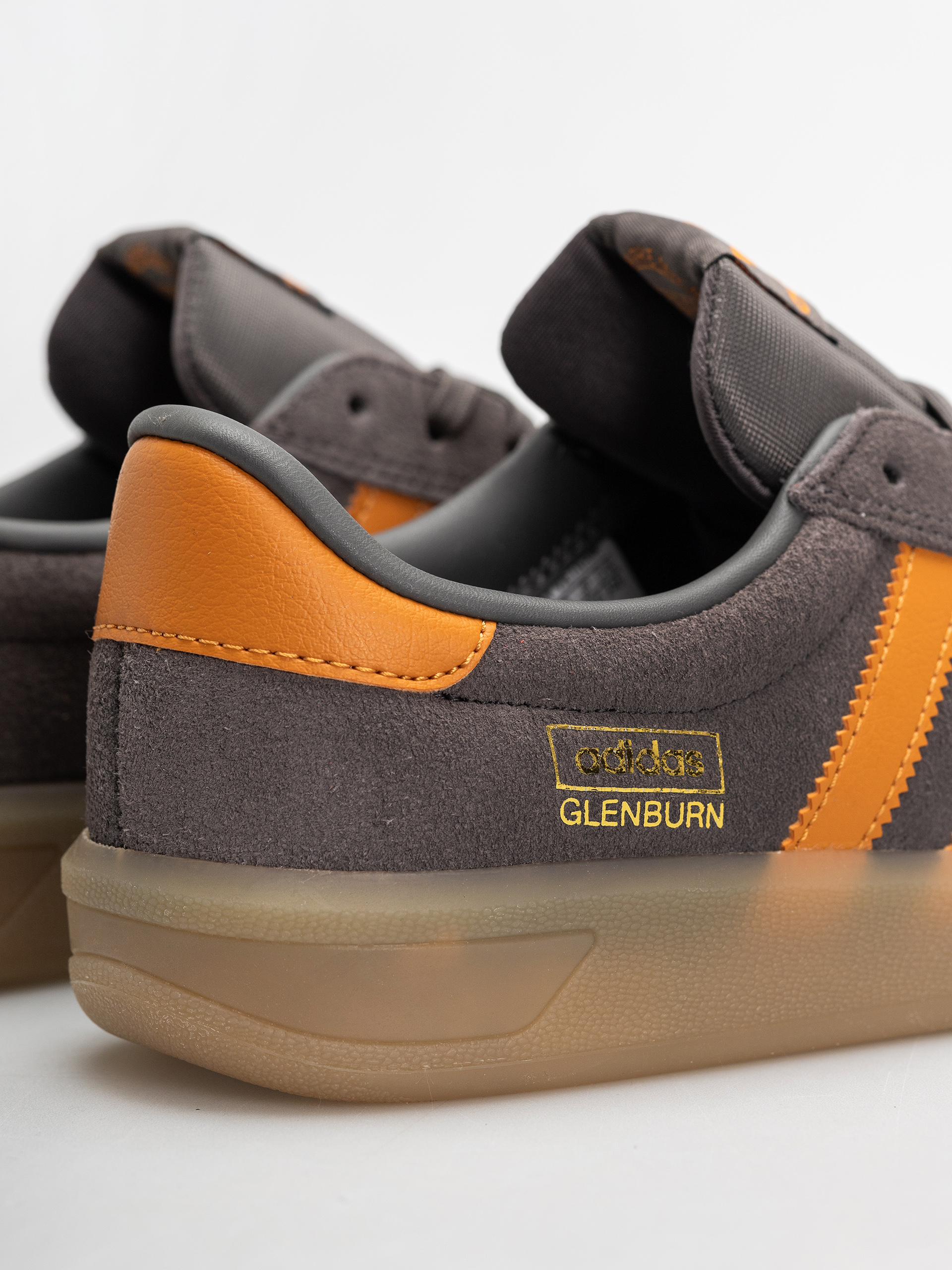 Взуття adidas Glenburn (chacoa/rusora/gum4)