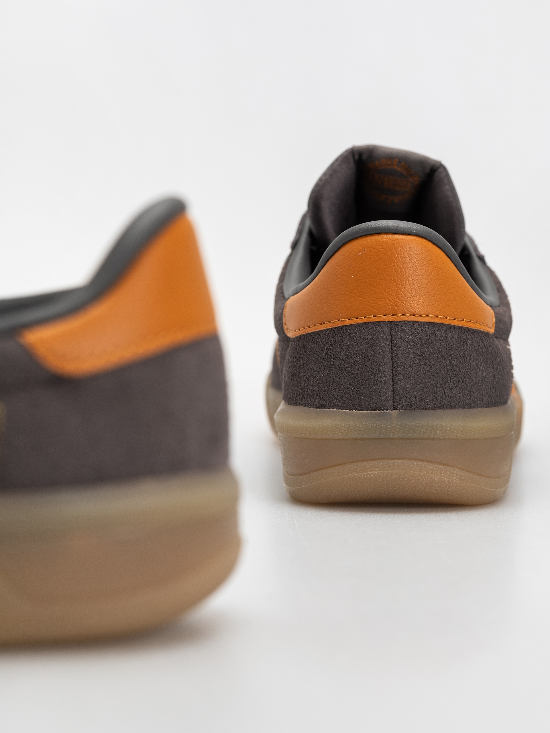 Взуття adidas Glenburn (chacoa/rusora/gum4)