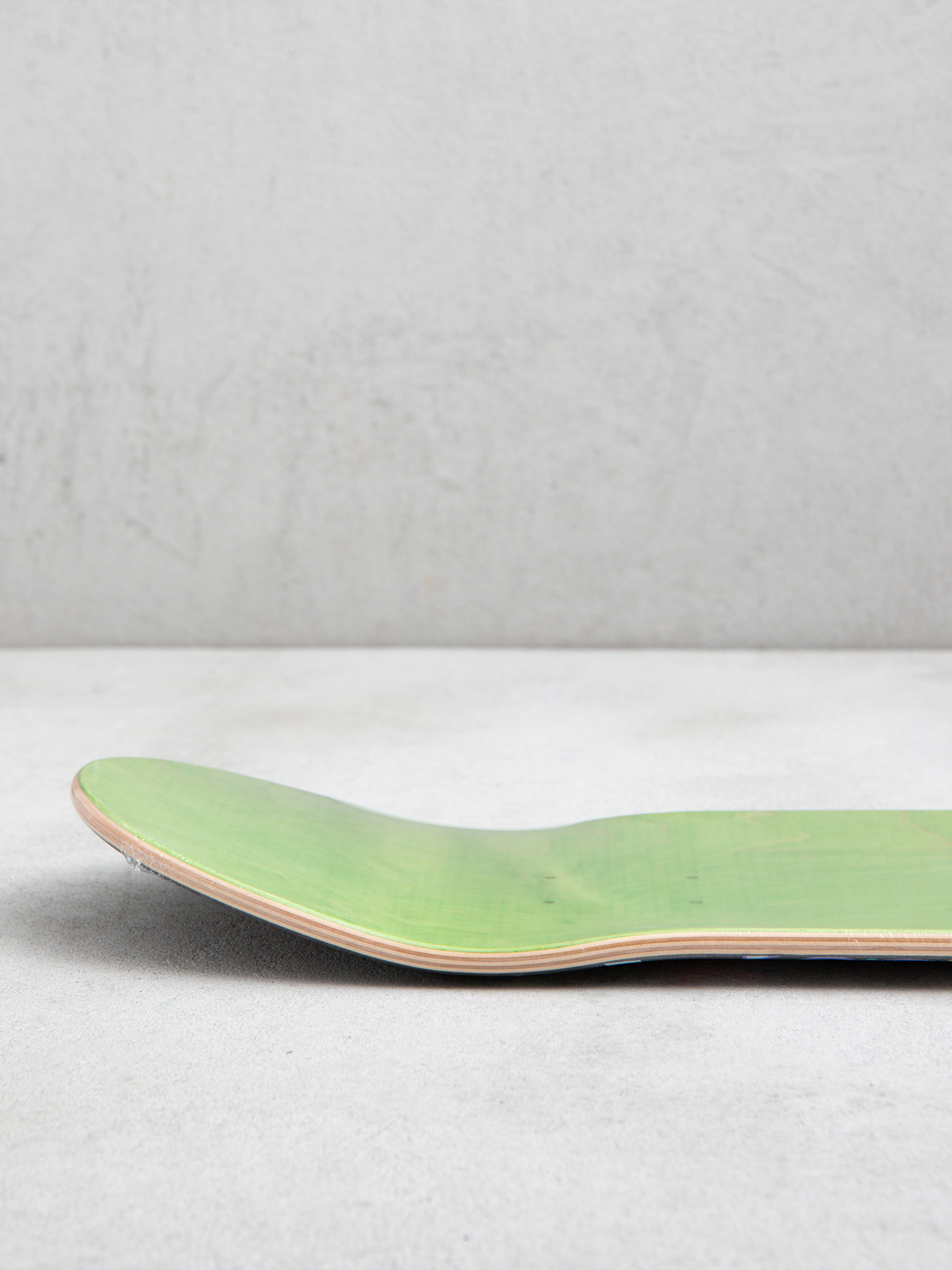 Декa Jart Gernika 