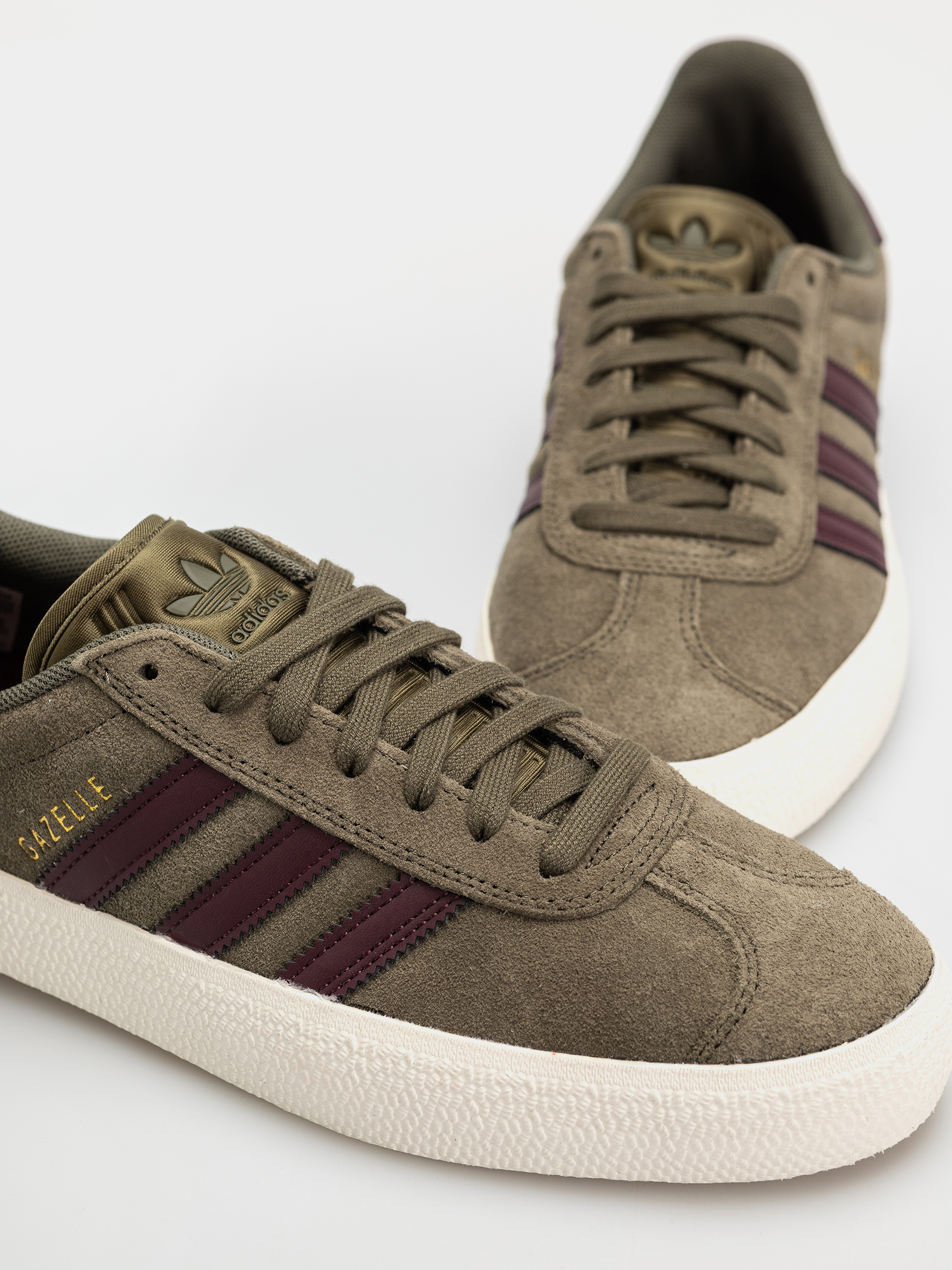 Взуття adidas Gazelle Adv (olistr/maroon/cwhite)