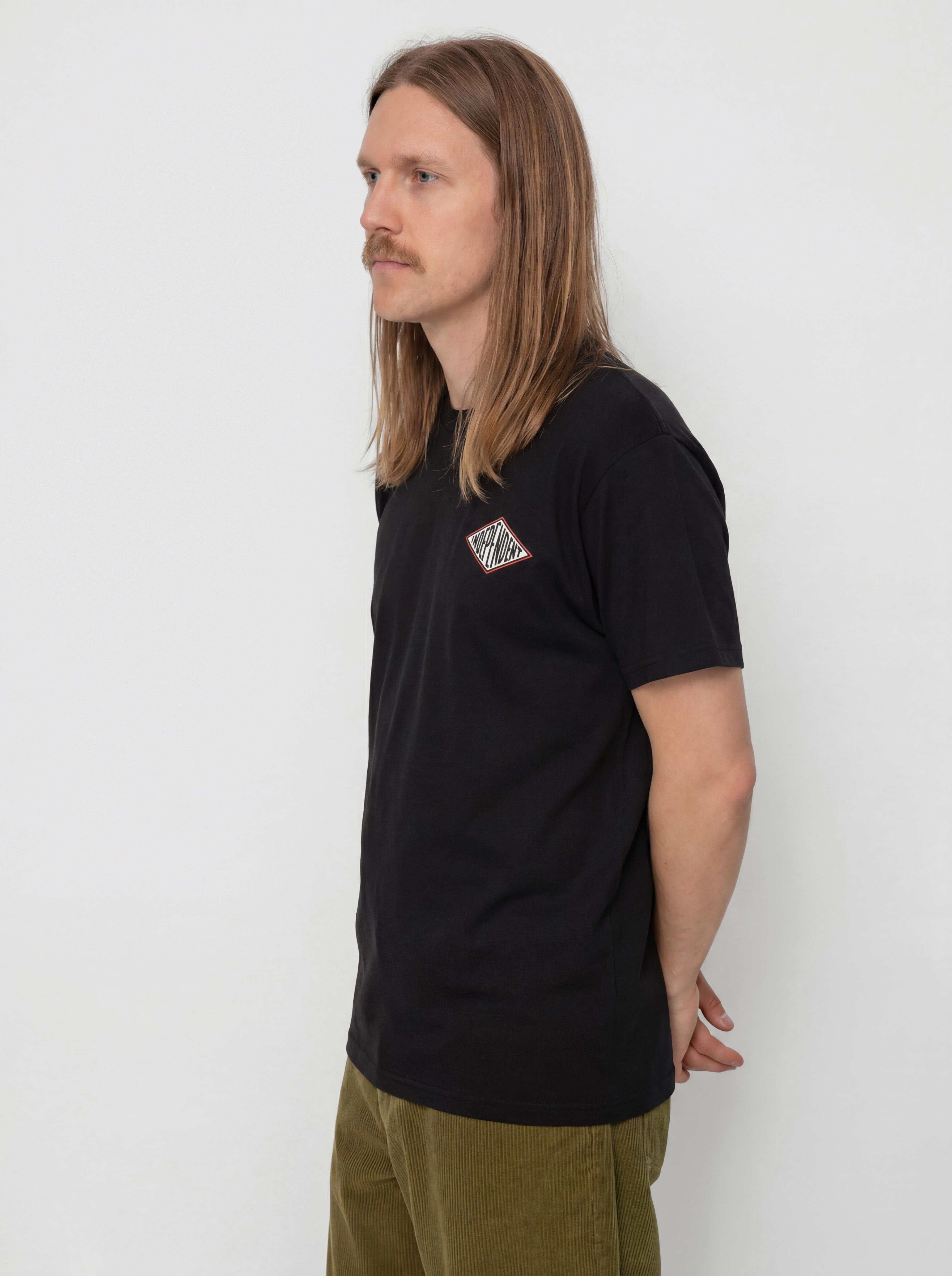 Футболка Independent Revolution (black)