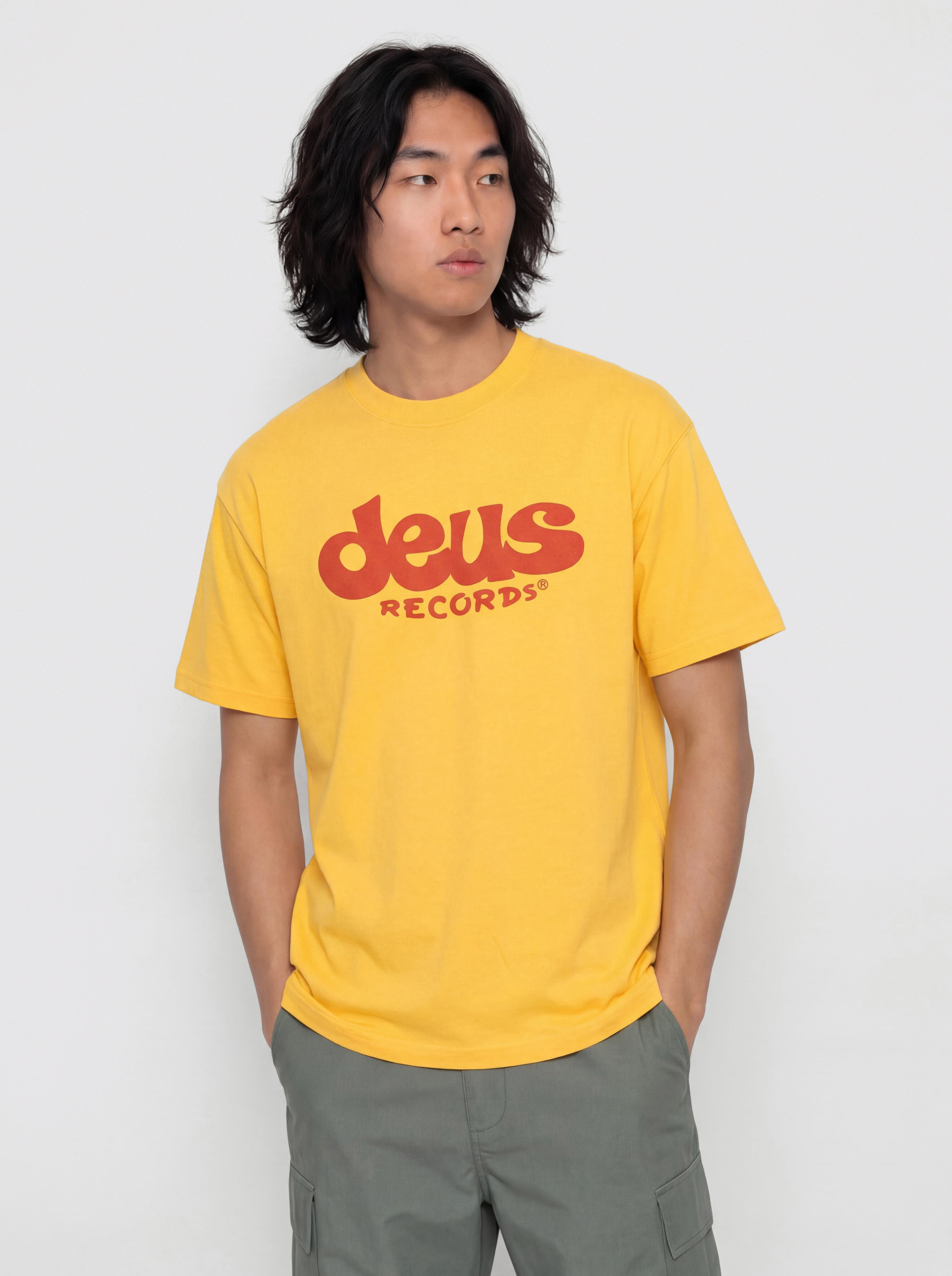 Футболка Deus Ex Machina Smile (citrus yellow)