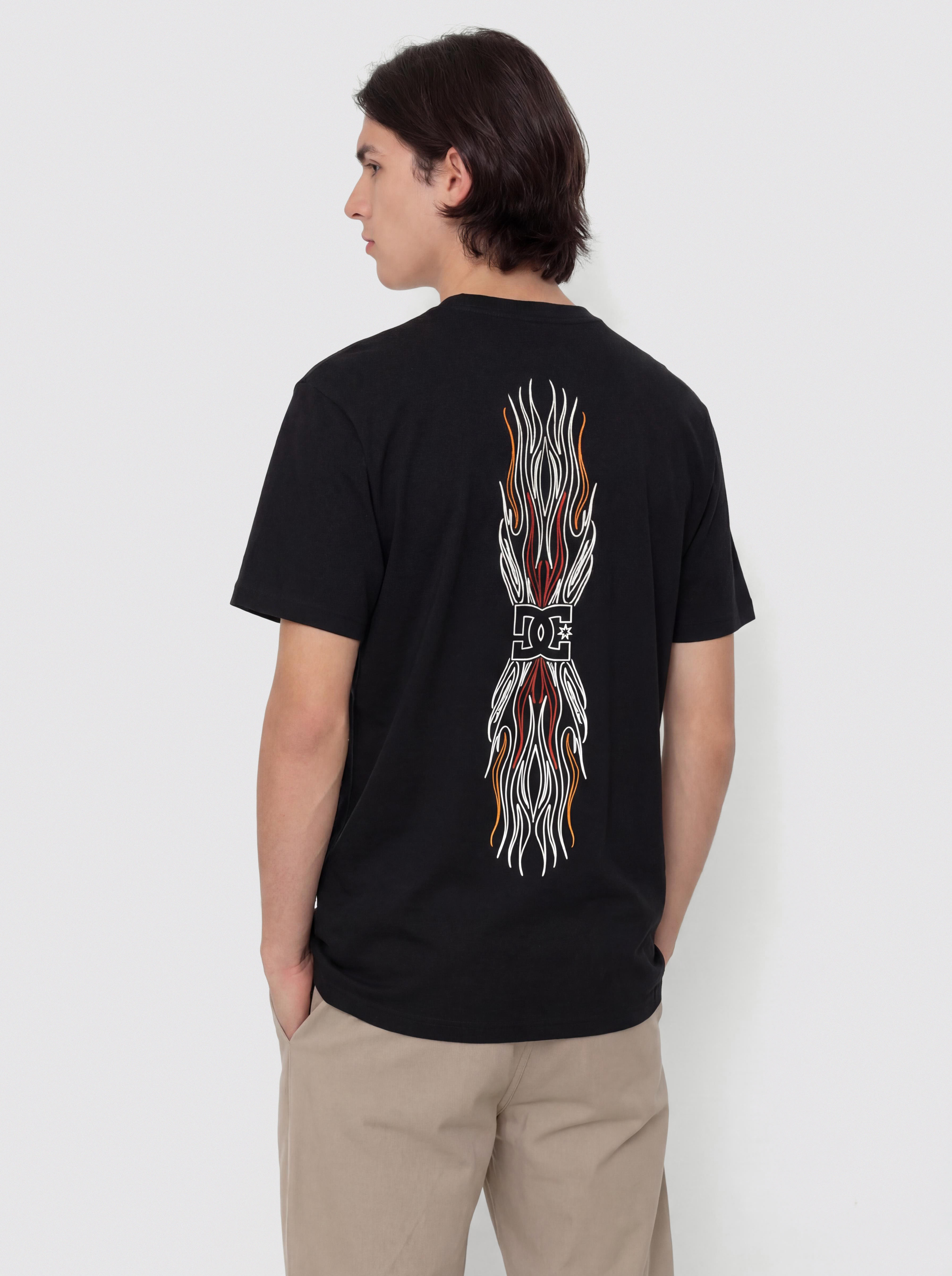 Футболка DC Burn Out (black)