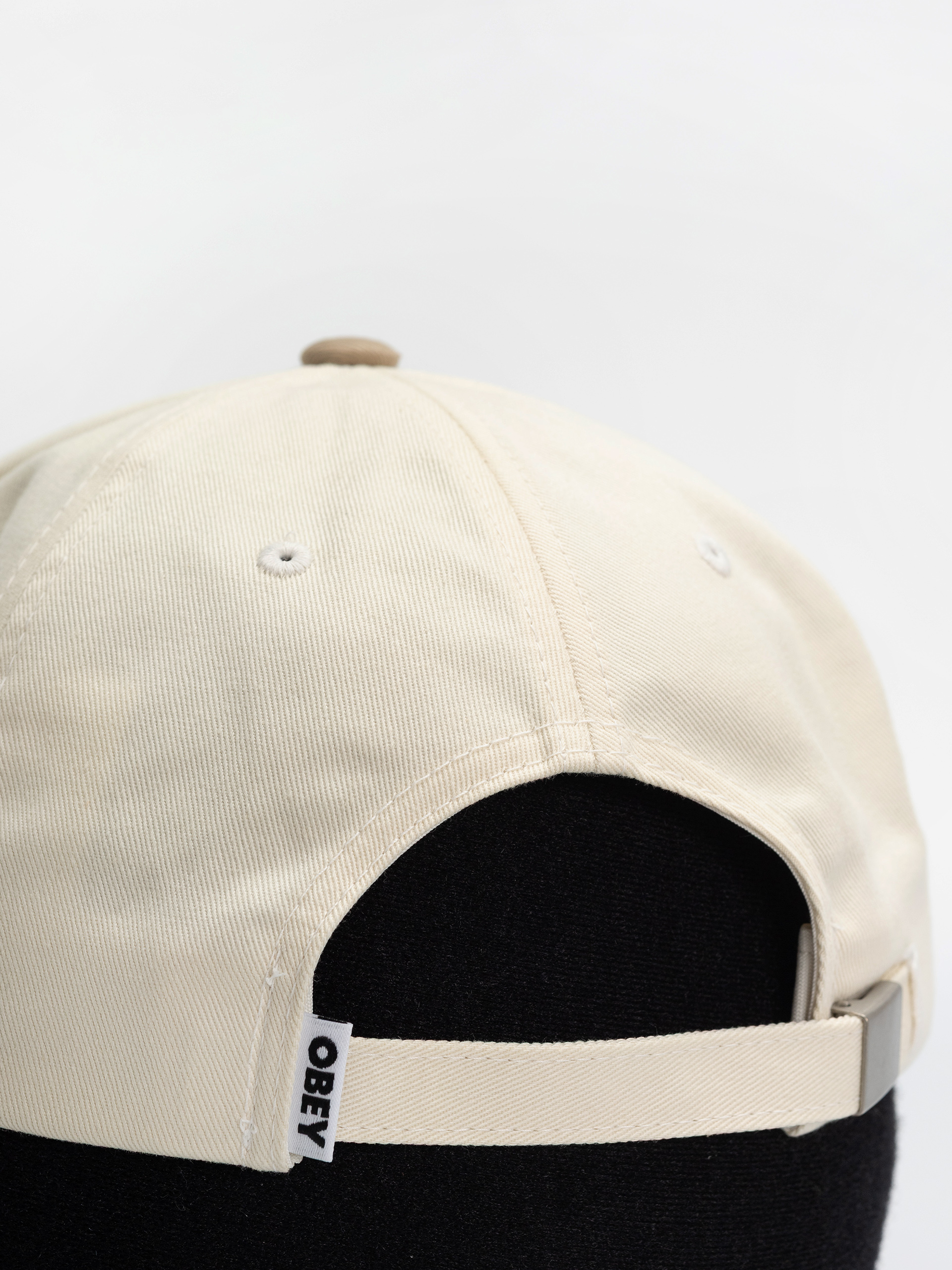 Кепка OBEY Design Studios 5 Panel (pale khaki multi)