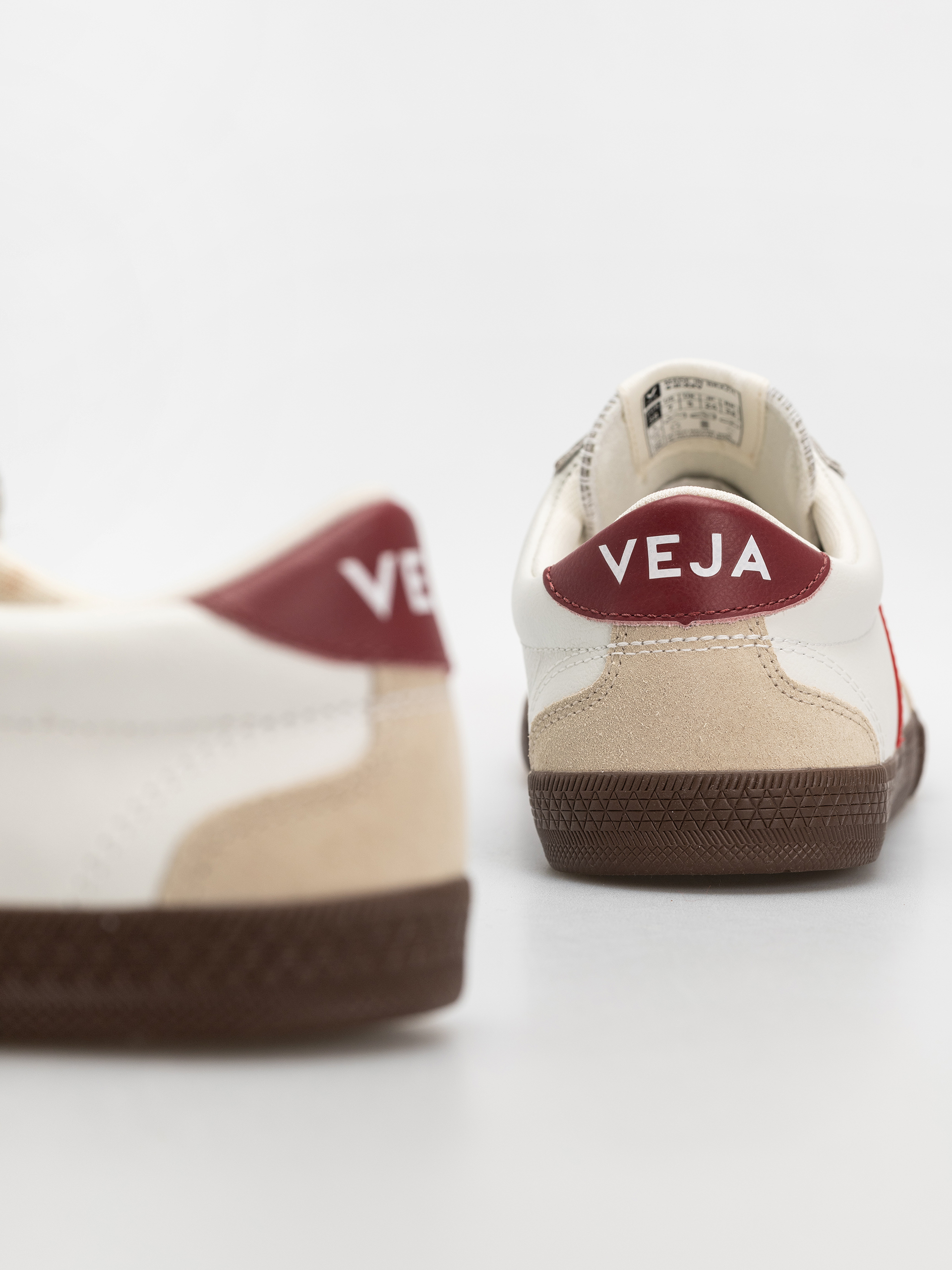 Взуття Veja Volley Wmn (white pekin bark)