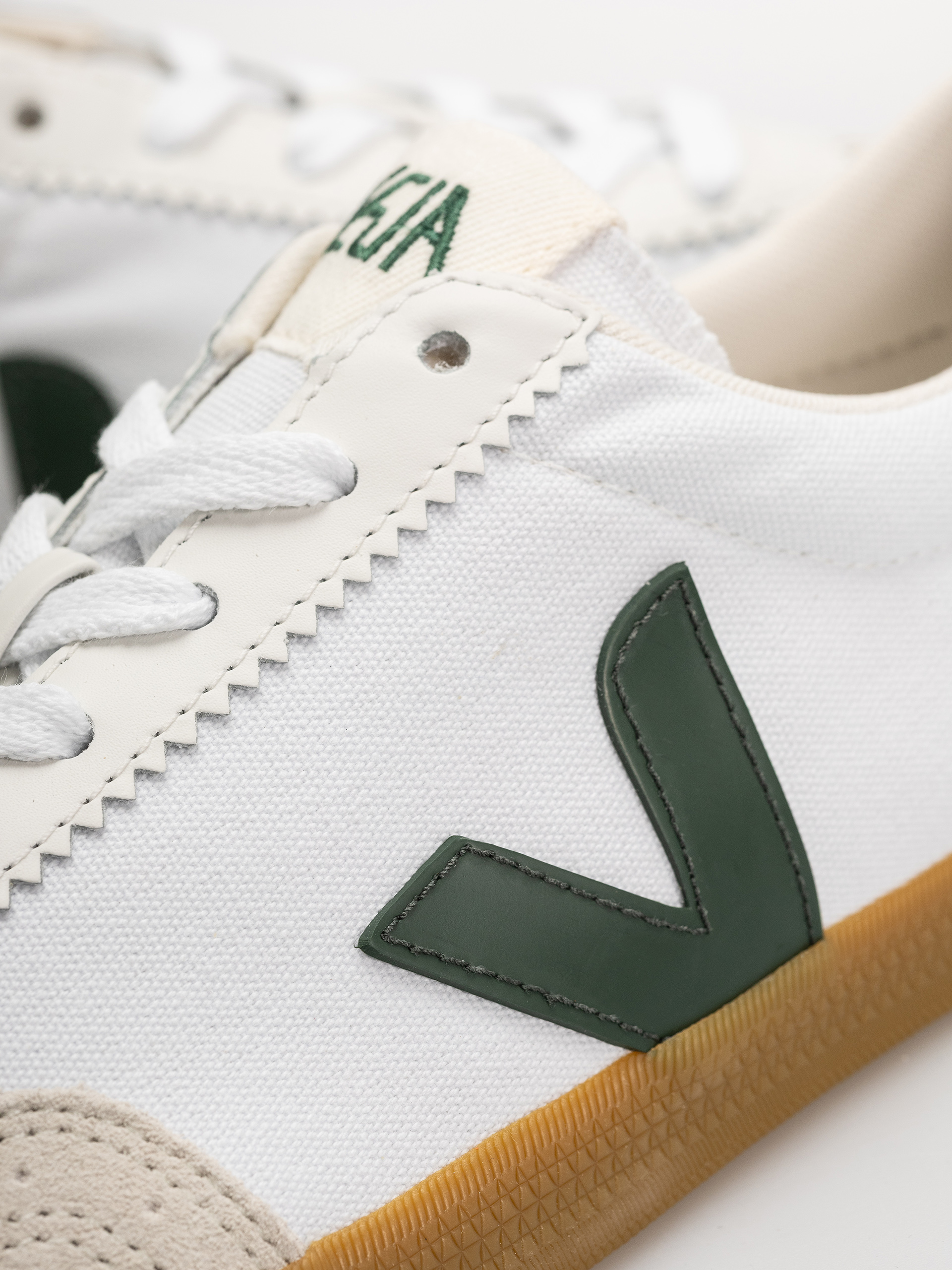 Взуття Veja Volley Wmn (white cryprus natural)
