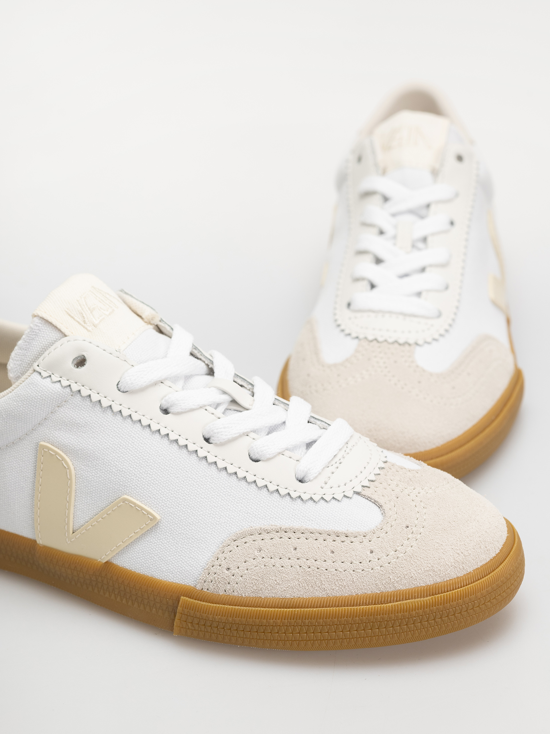 Взуття Veja Volley Wmn (white pierre natural)