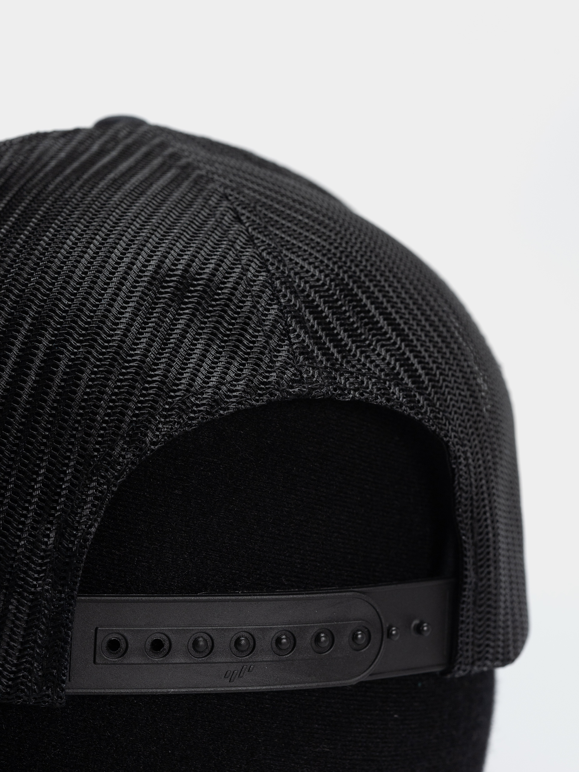 Кепка Columbia Mesh Snap Back (black)