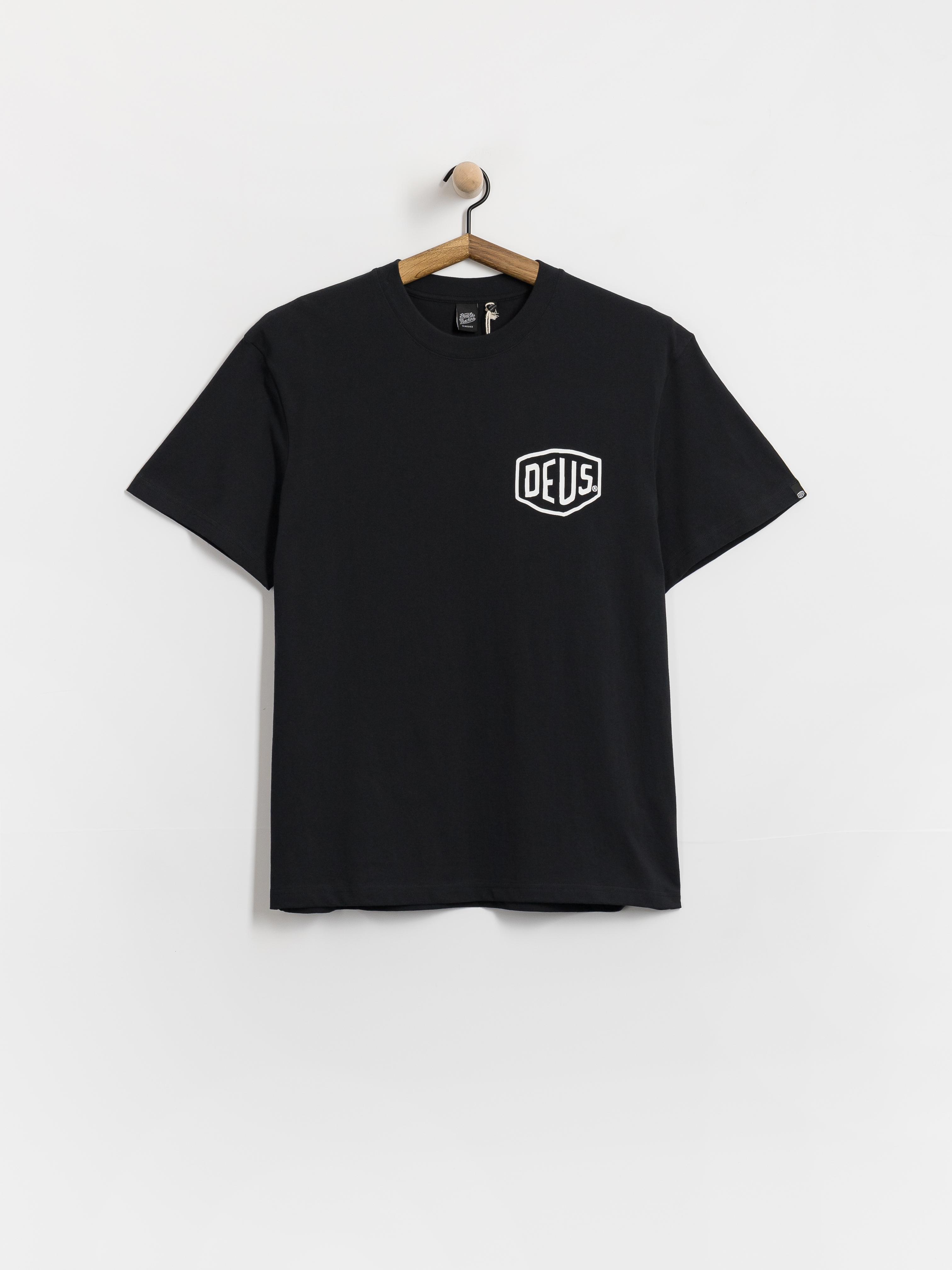 Футболка Deus Ex Machina Frontage (black)