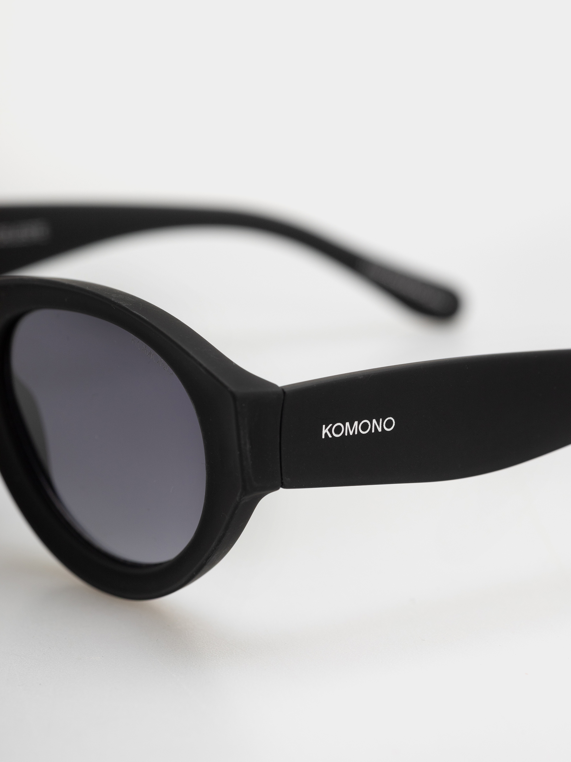 Сонцезахисні окуляри Komono Celeste (carbon)