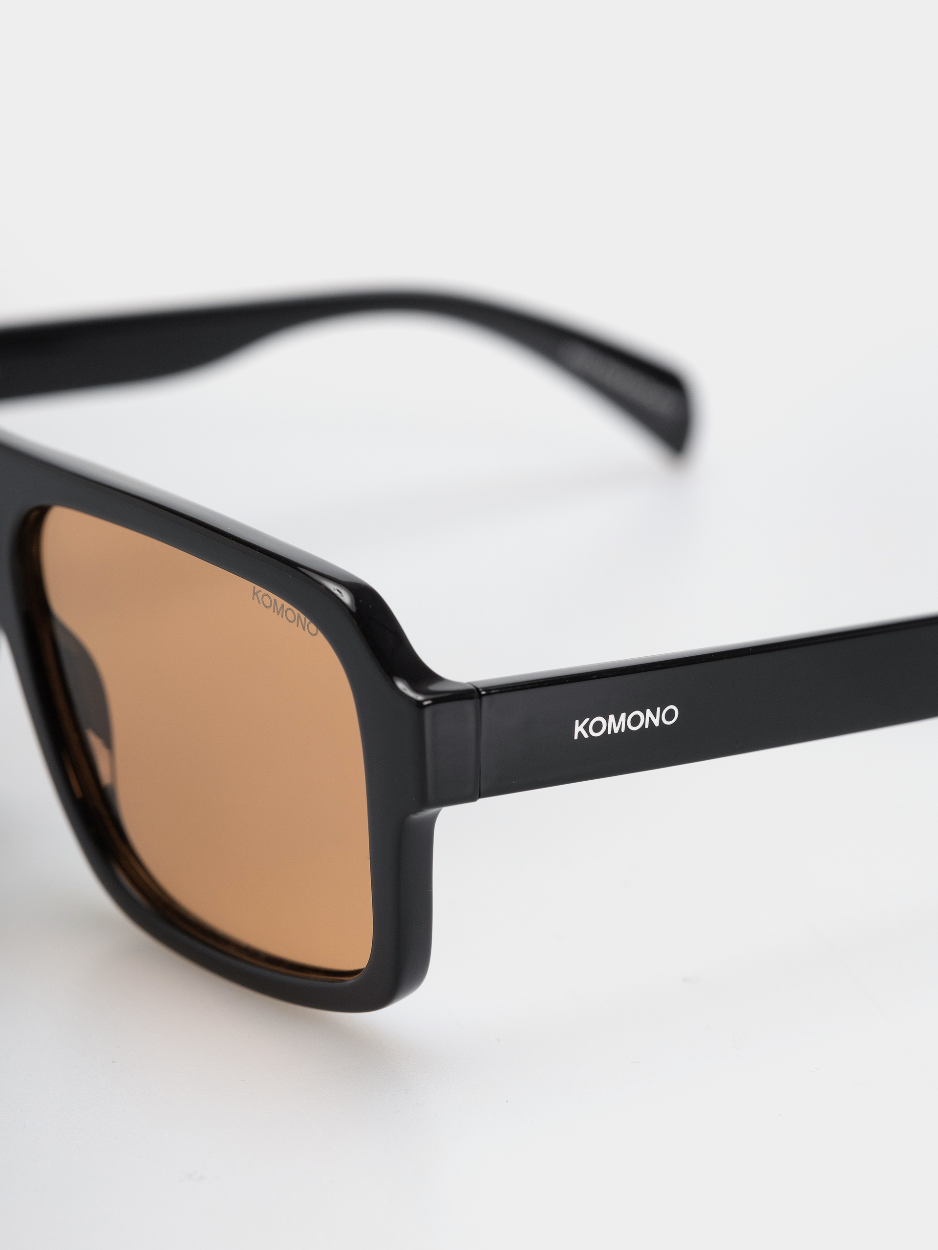 Сонцезахисні окуляри Komono Falcon (black sunset)
