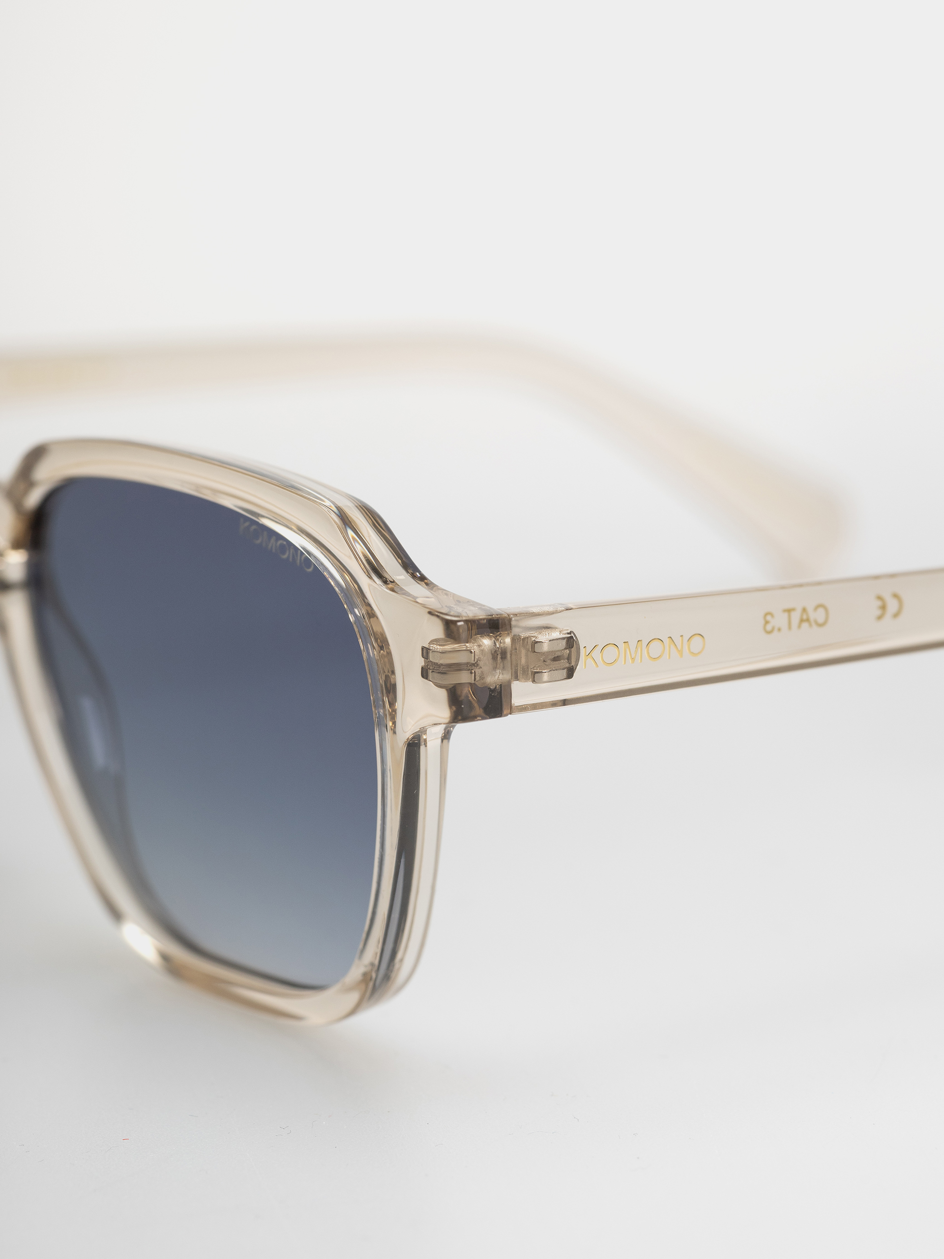 Сонцезахисні окуляри Komono Matty (blue sands)