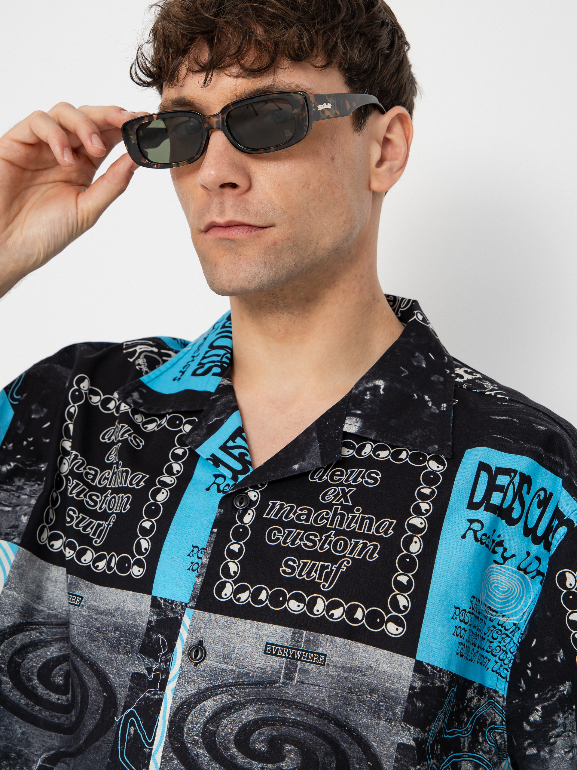 Сорочка Deus Ex Machina Washed Away (caviar)